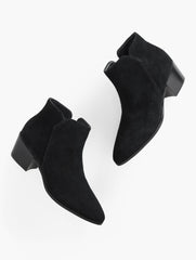 BLACK,5M,Medium