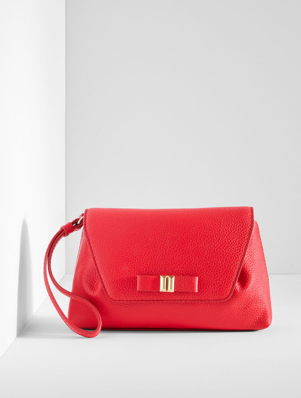 BLACK|RED POP PEBBLE LEATHER WRISTLET | Talbots discount