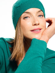 LUSH GREEN|RED POP|BRILLIANT PURPLE|DUSTY ICE GREEN|STUNNING PINK CASHMERE BEANIE | Talbots US