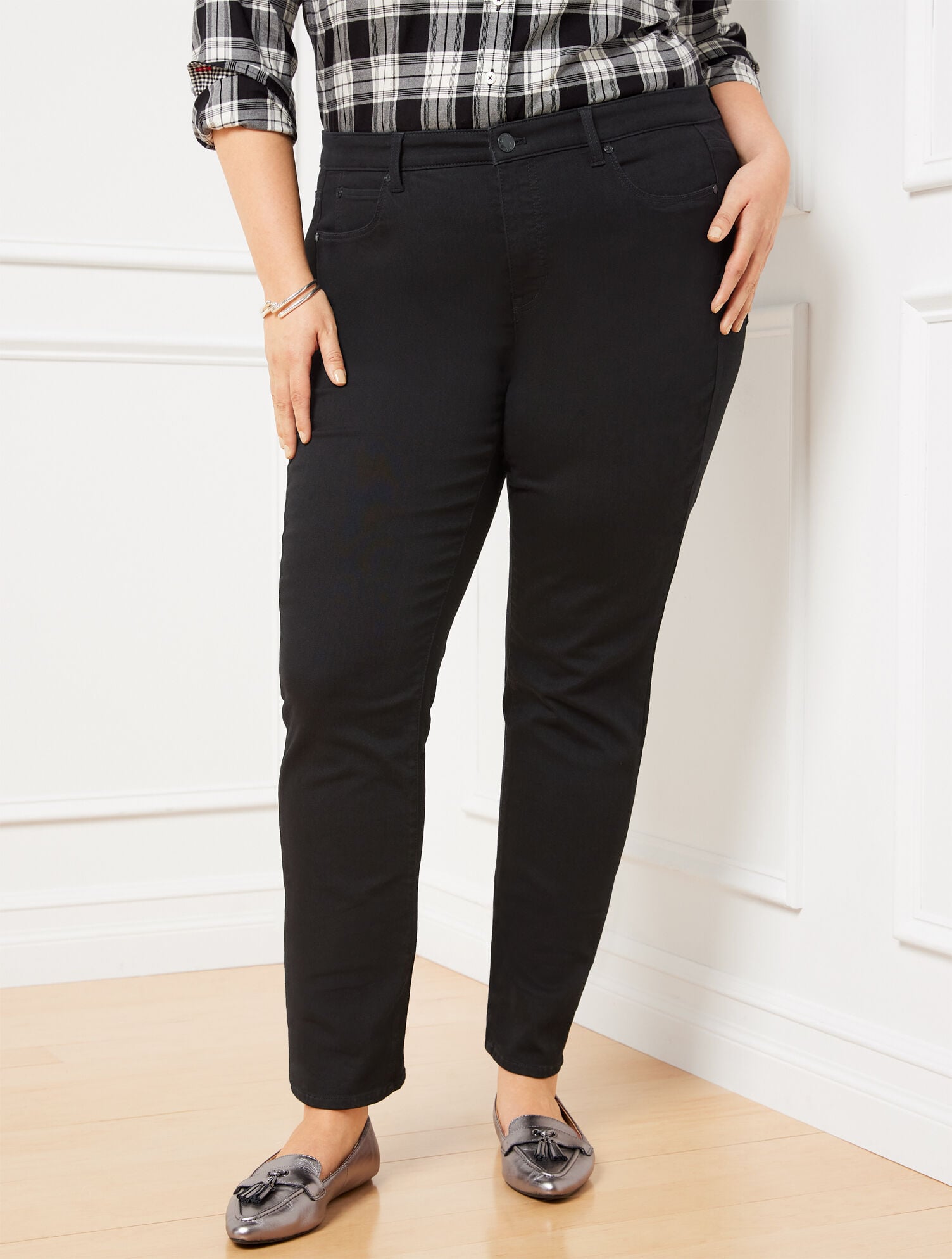 BLACK PLUS SIZE HIGH-WAIST STRAIGHT-LEG JEANS - BLACK | Talbots online
