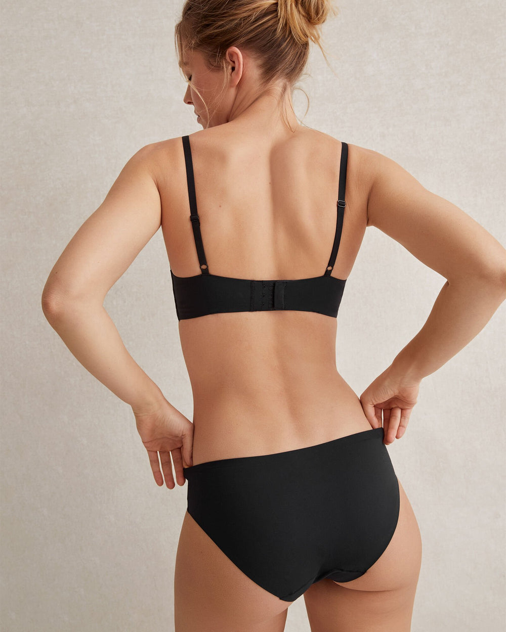 BLACK|BLUSH|SAND HARMONY TRIANGLE BRALETTE | Talbots US