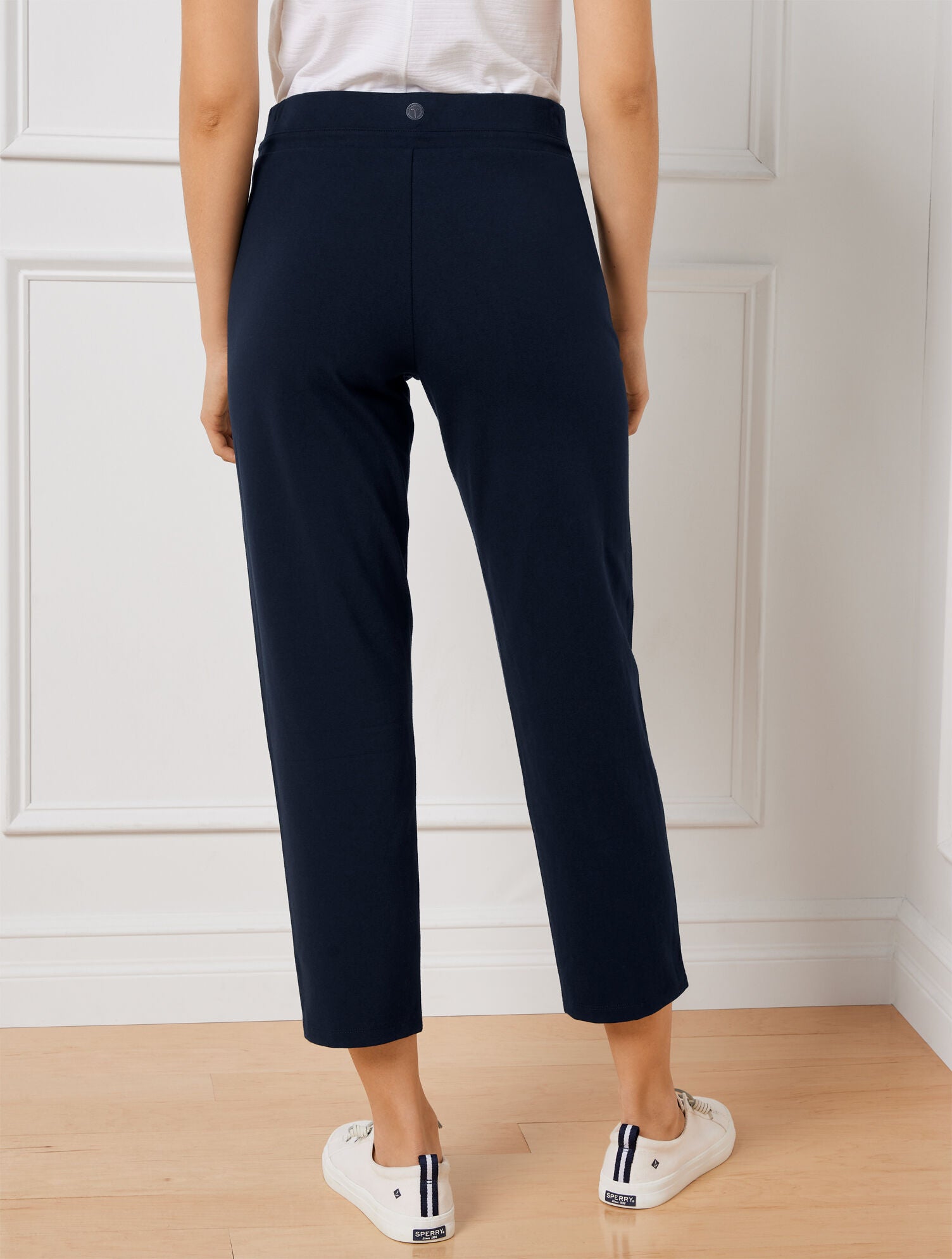 BLACK EVERYDAY STRETCH STRAIGHT LEG ANKLE PANT | Talbots on sale