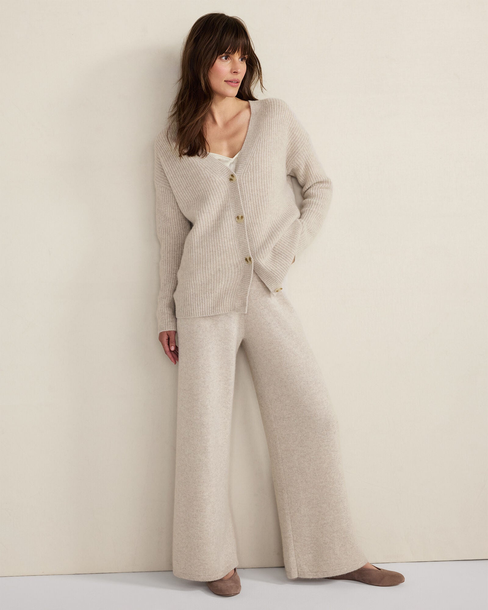 BLACK|CREAM|FRENCH ROSE FLEUR|LAKE HTHR/WAVE HTHR|LIGHT SLATE HEATHER|LT HIBISCUS/WILLOW BARK|MESA HEATHER|NORTH SEA|OLIVE HEATHER|SLATE BROWN/PURE TAUPE|TWILIGHT|DRIFTWOOD HTHR|HUNTER HTHR|STREAM CASHMERE SHAKER STITCH CARDIGAN | Talbots US