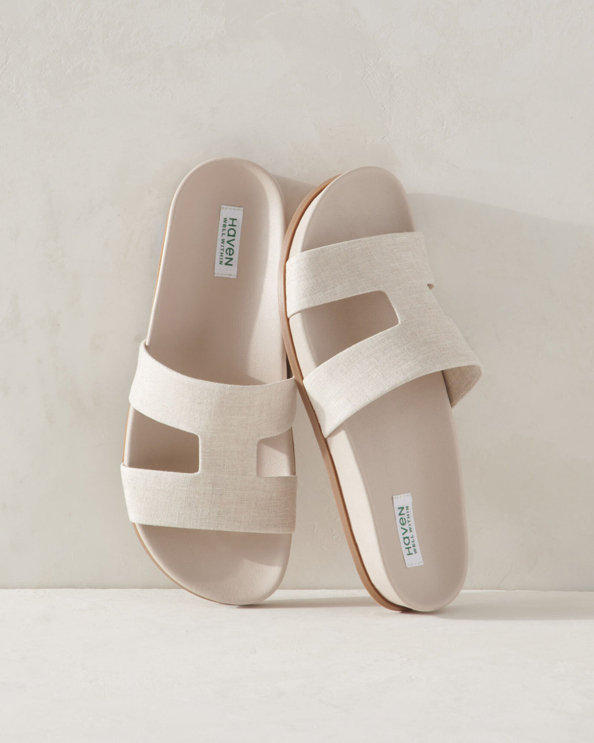 NATURAL LINEN CUTOUT SLIDES | Talbots US