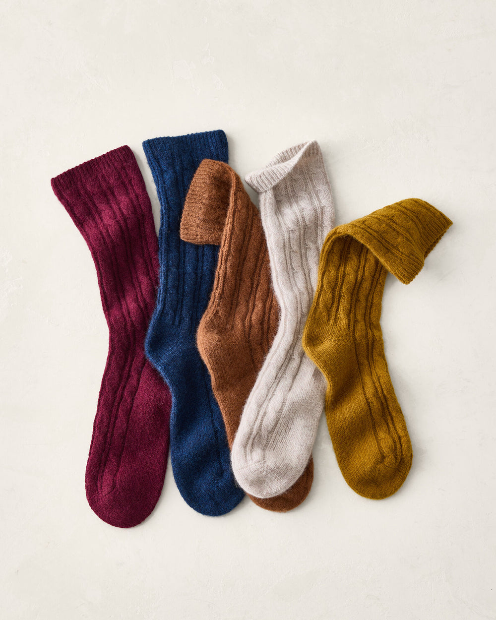 ALOE DONEGAL|BISCOTTI|BURGUNDY BERRY|CHALET HEATHER|DRIED MOSS HTHR|FEATHER|FRENCH ROSE FLEUR|LAVENDER|MESA HTHR|PLUM|STREAM|TWILIGHT CASHMERE BLEND CABLE KNIT SOCKS | Talbots US