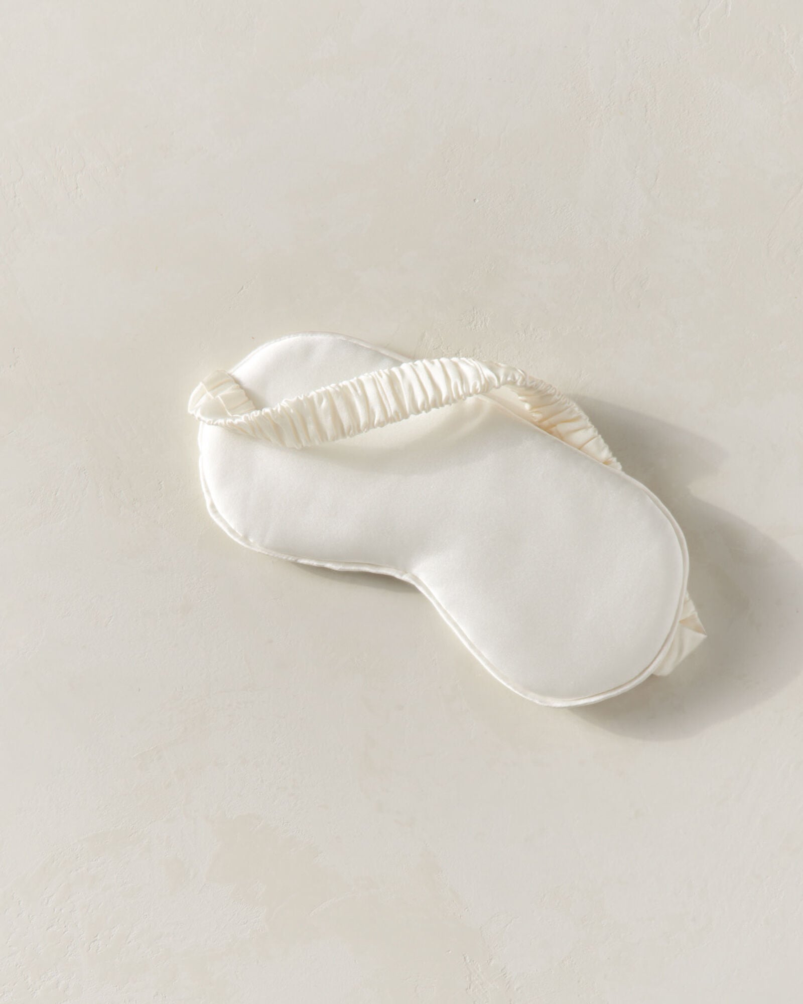 BLACKENED PEARL|BLOOM|IVORY|NAVY|PORCINI|SIENNA WASHABLE SILK EYE MASK | Talbots online