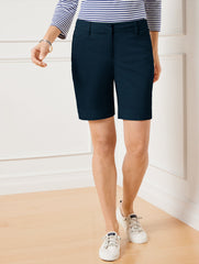BLACK|INDIGO BLUE|OAT|TWINE|WHITE PERFECT SHORTS - 7” | Talbots outlet
