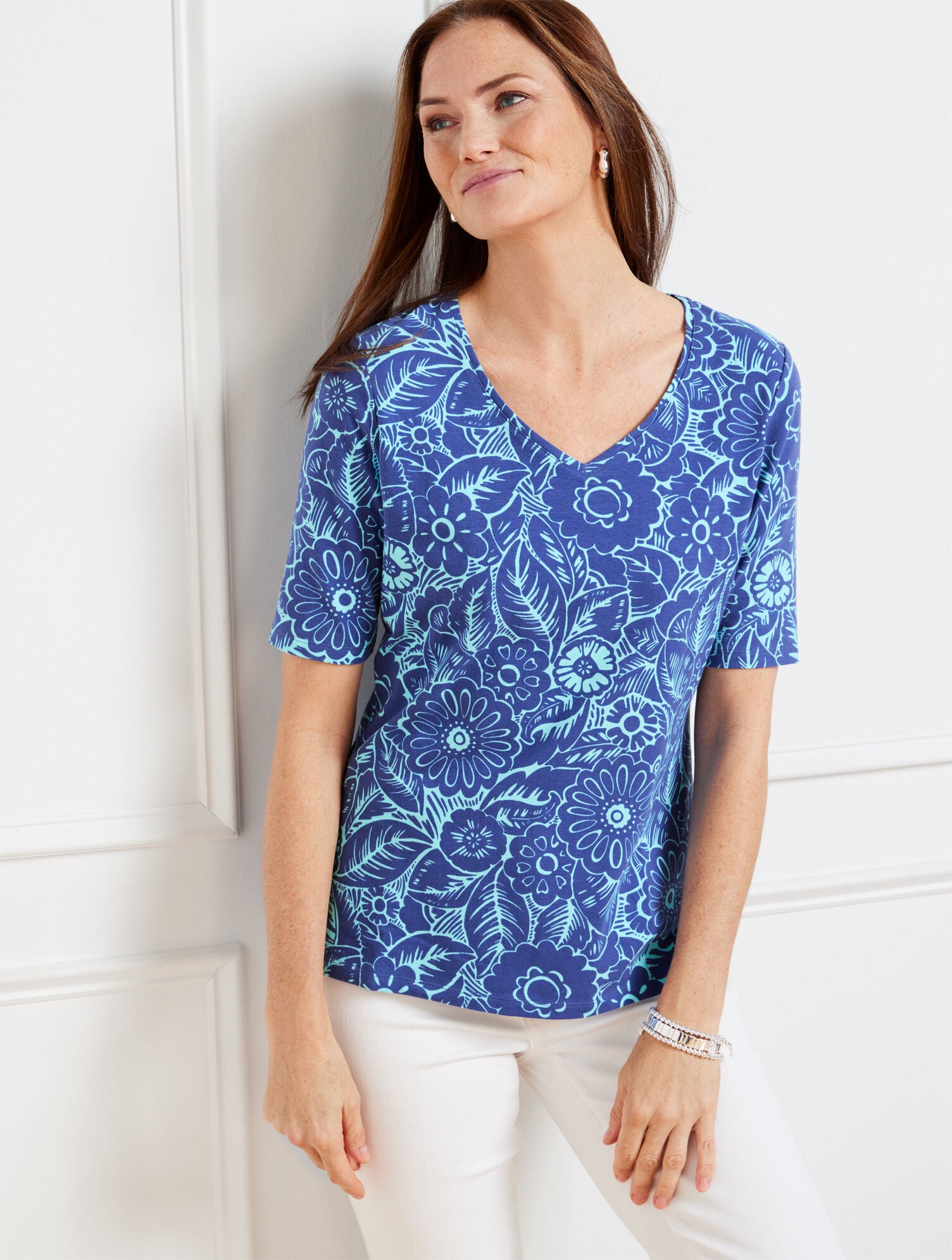 BLUEBERRY HILL/TURQUOISE V-NECK TEE - LEAFY TROPICAL | Talbots online