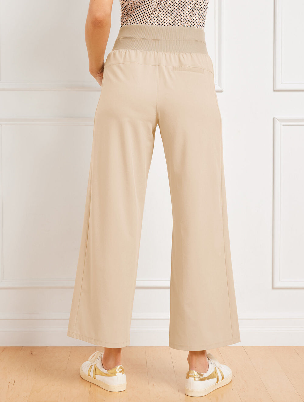 BURGUNDY BERRY LIGHTWEIGHT WOVEN STRETCH UTILITY PANTS | Talbots online