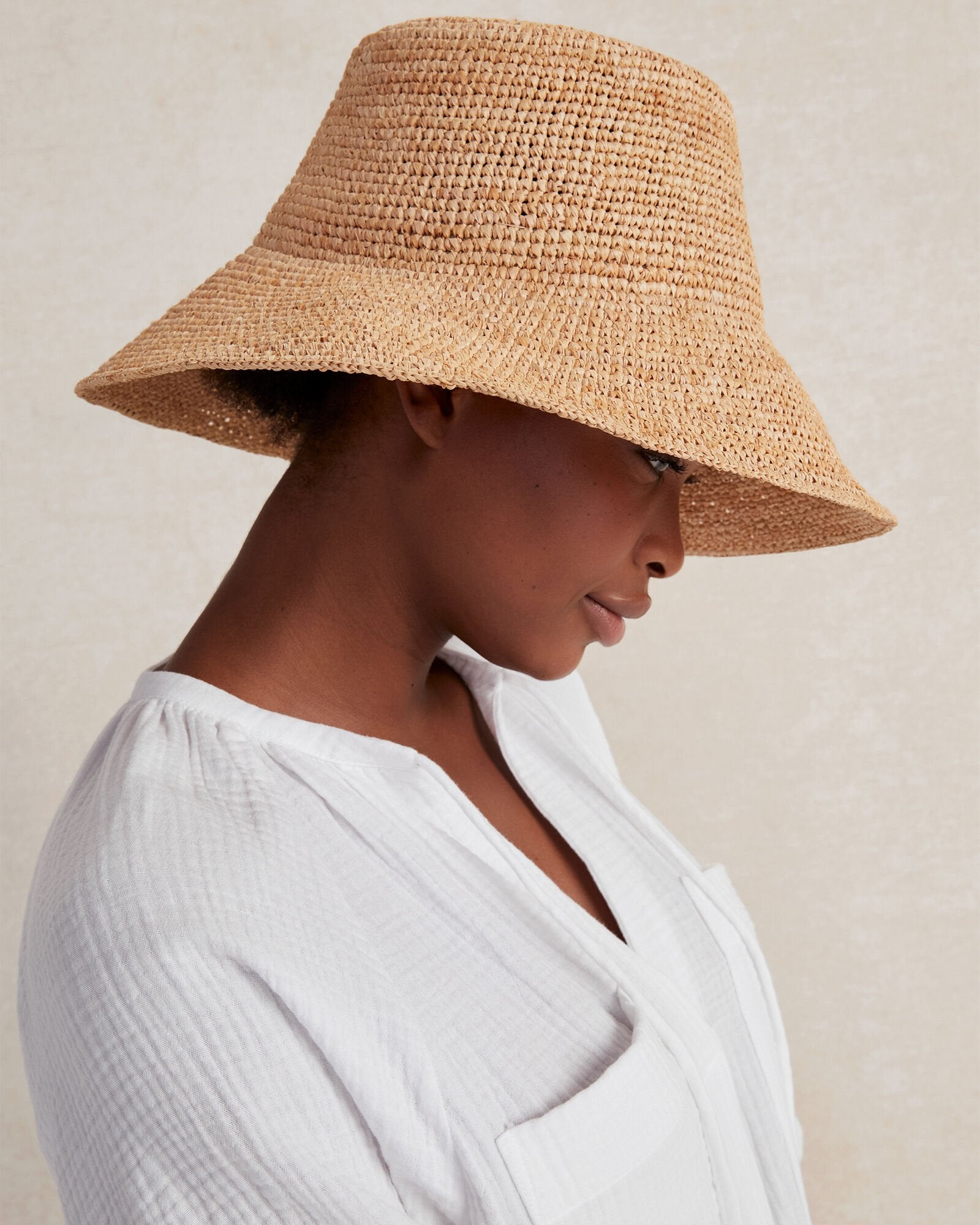 BLACK|DEEP VETIVER|NATURAL RAFFIA BUCKET HAT | Talbots US