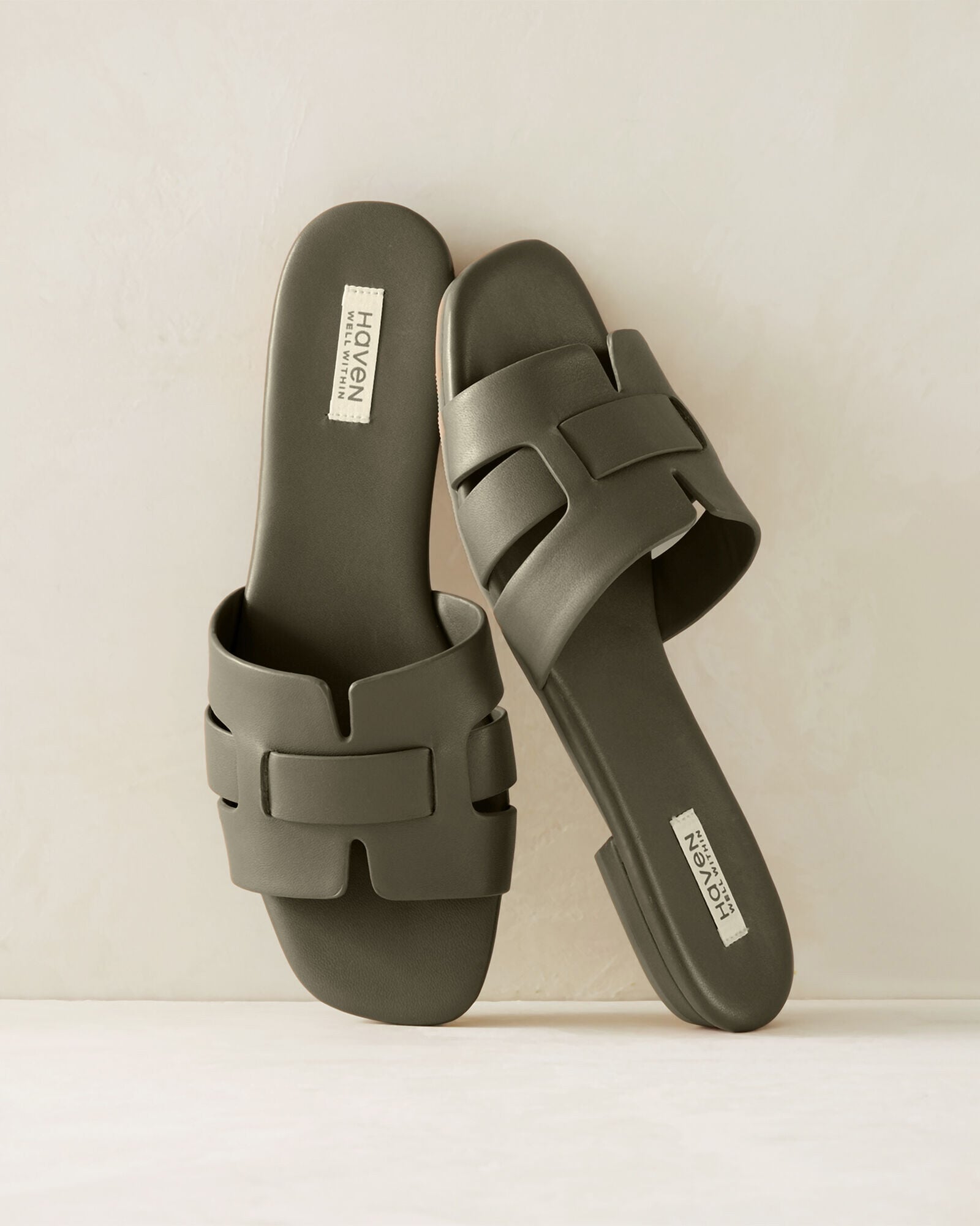 TUSCAN OLIVE,5,Accessories