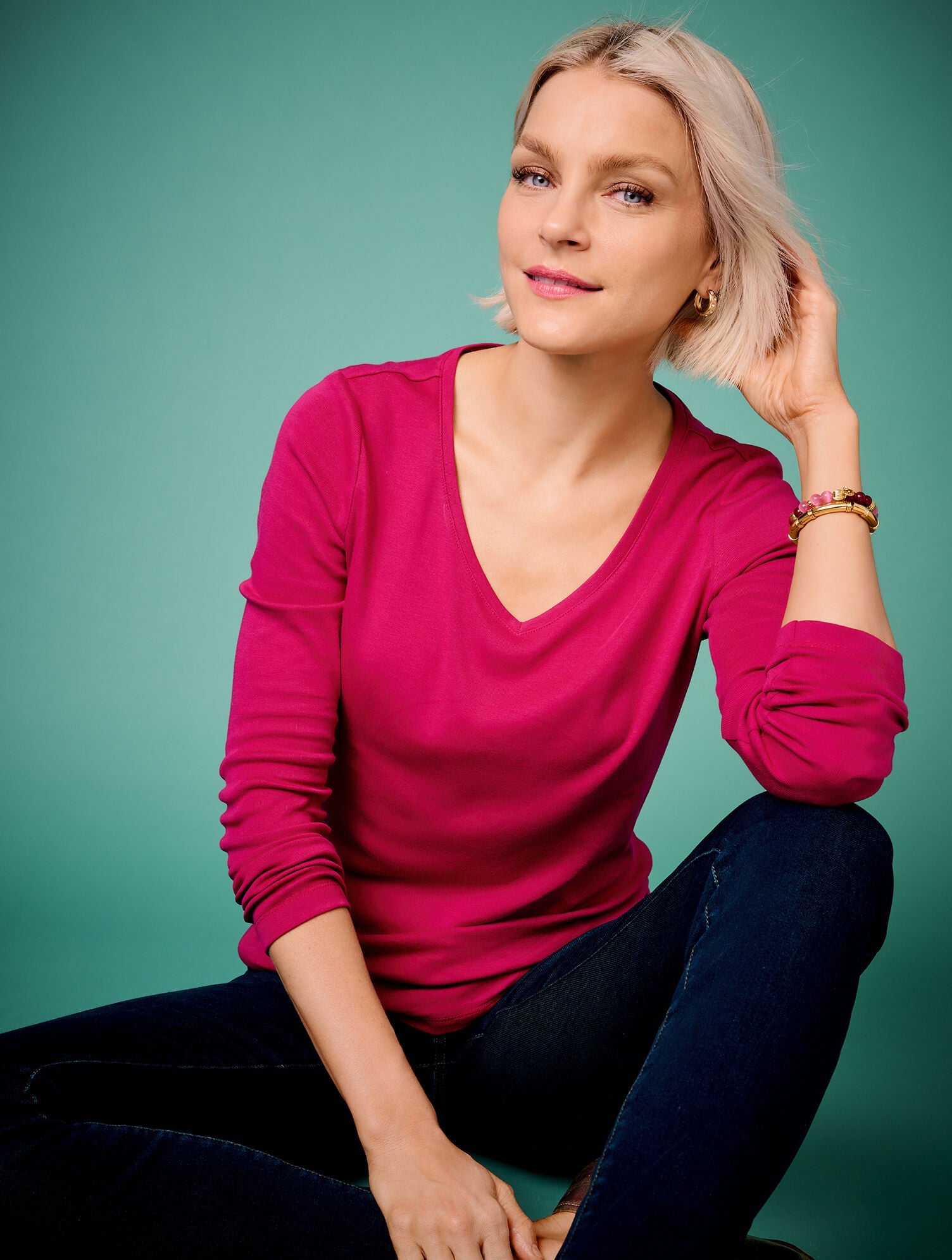 BLACK|INDIGO BLUE|IVORY|RED POP|WHITE|MOONLIGHT BLUE|PINEGROVE|PORT WINE|RED CURRANT|SUGAR PLUM PURPLE PIMA V-NECK TEE | Talbots sale