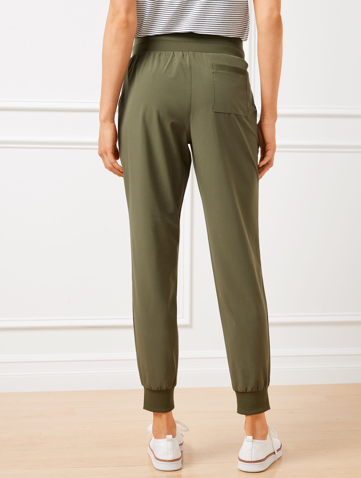 OLIVE BRANCH LIGHTWEIGHT WOVEN STRETCH JOGGERS | Talbots for sale