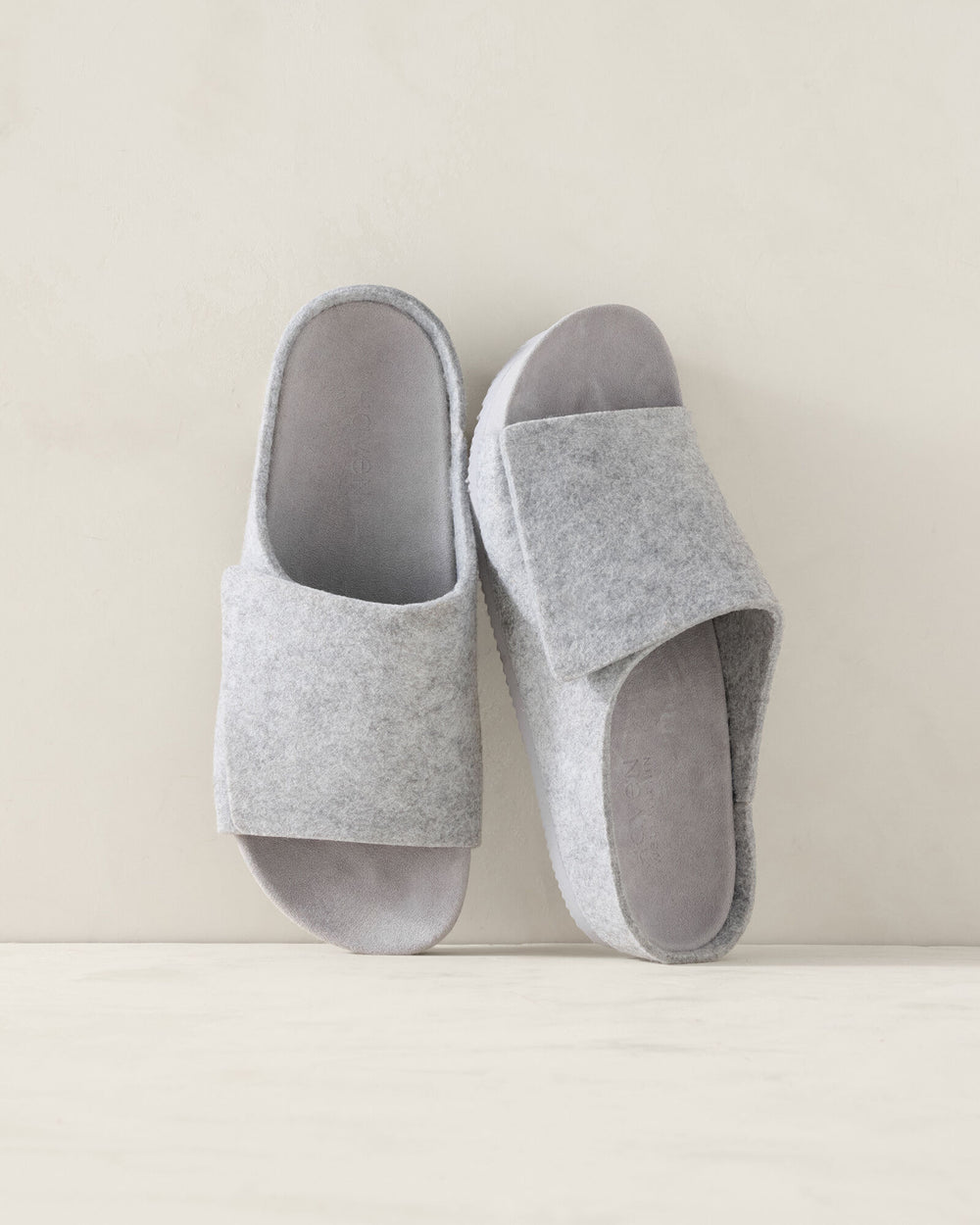 PEWTER HTHR,5,Accessories