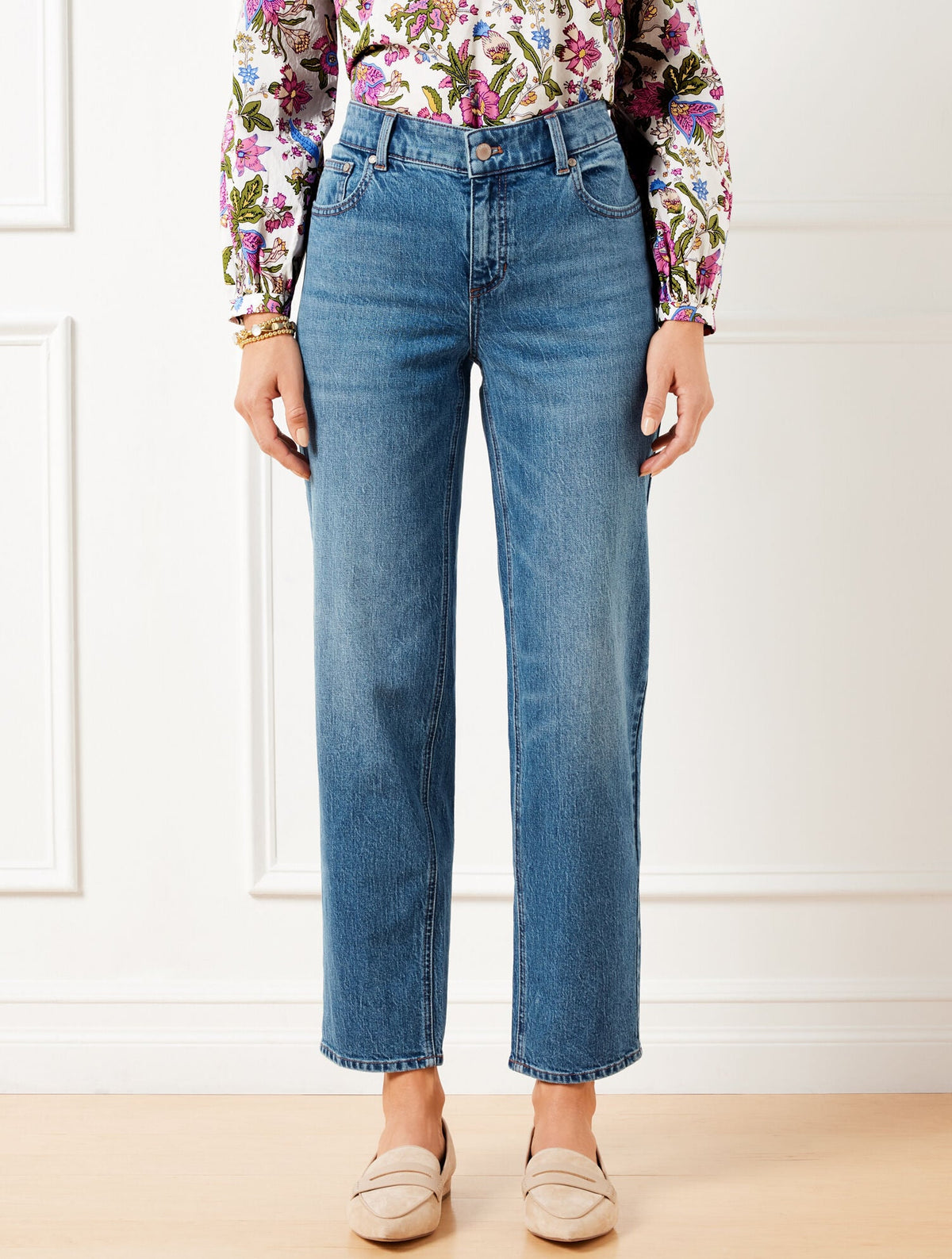 KINGSTON WASH MID RISE STOVEPIPE STRAIGHT LEG JEANS - KINGSTON WASH | Talbots US