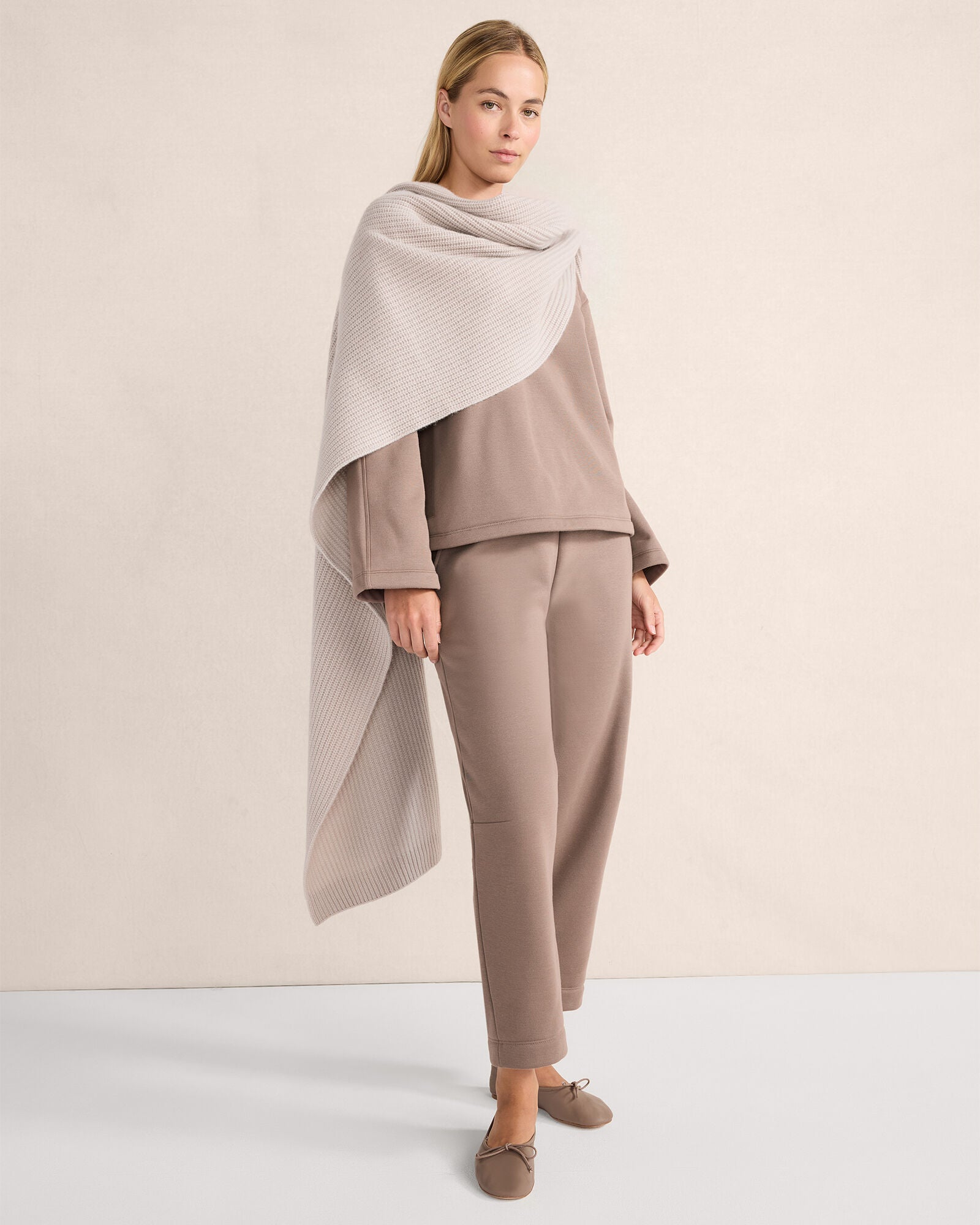 CAFE LATTE LUXE FLEECE BARREL-LEG PANTS | Talbots US