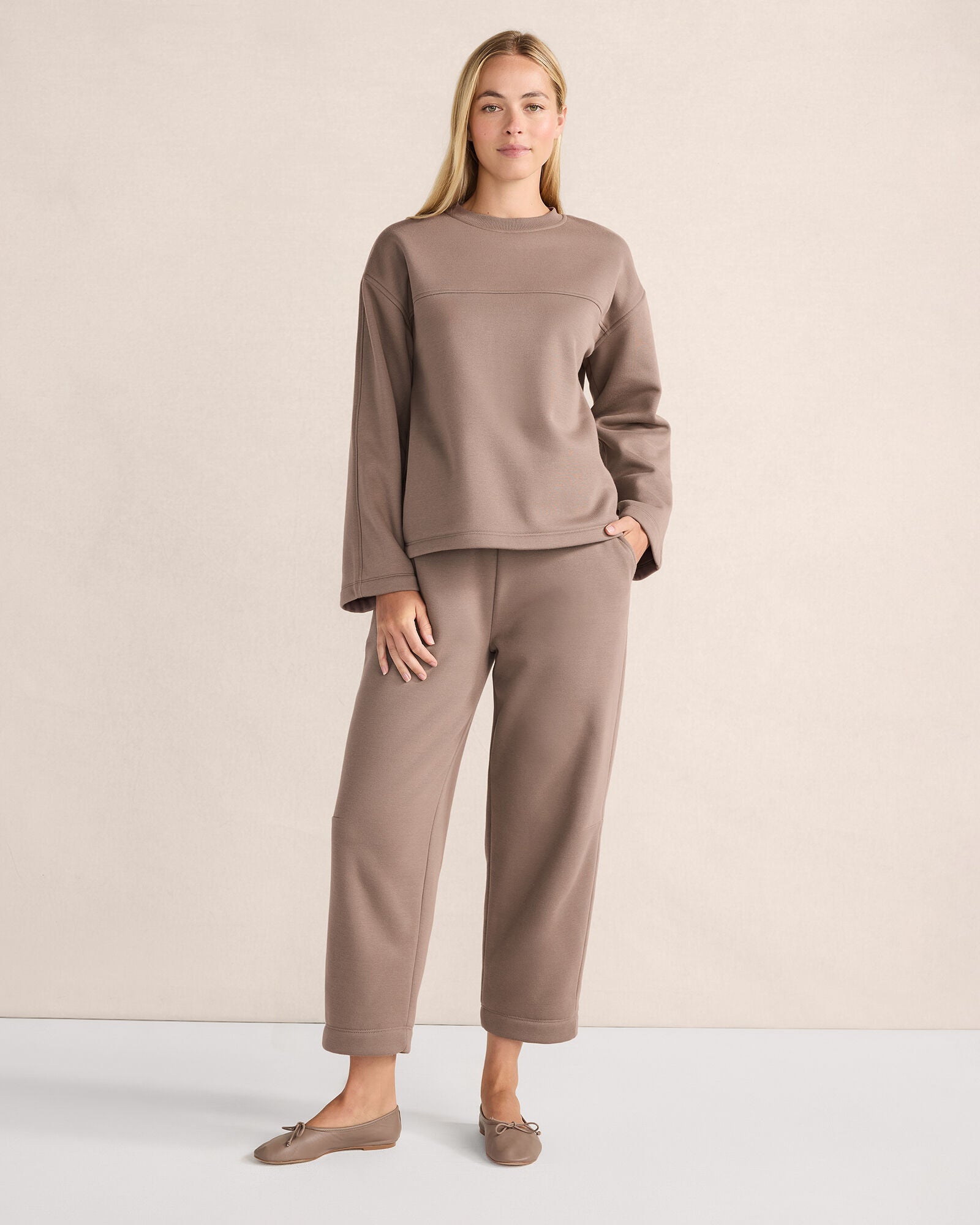 CAFE LATTE LUXE FLEECE BARREL-LEG PANTS | Talbots US