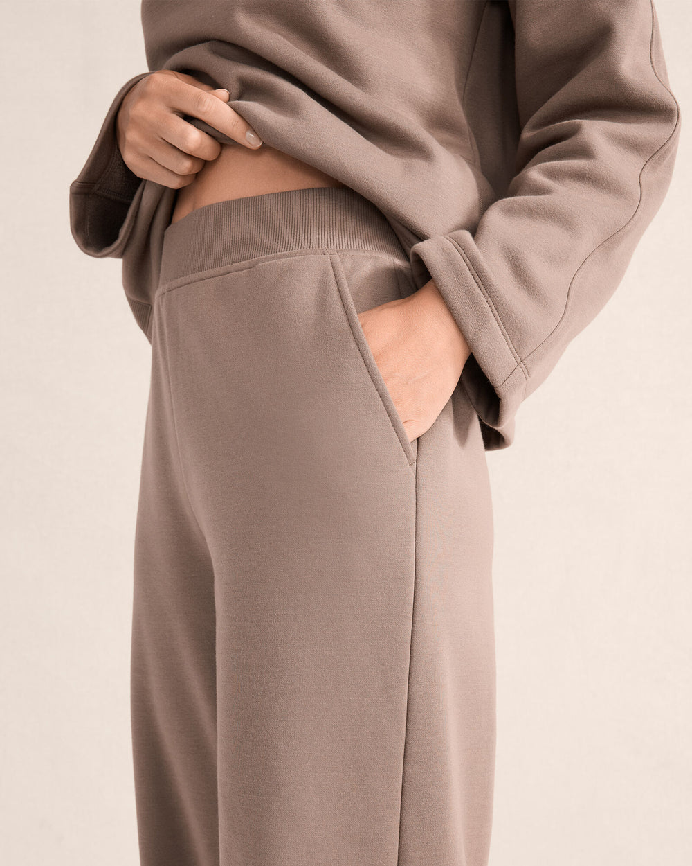 CAFE LATTE LUXE FLEECE BARREL-LEG PANTS | Talbots US