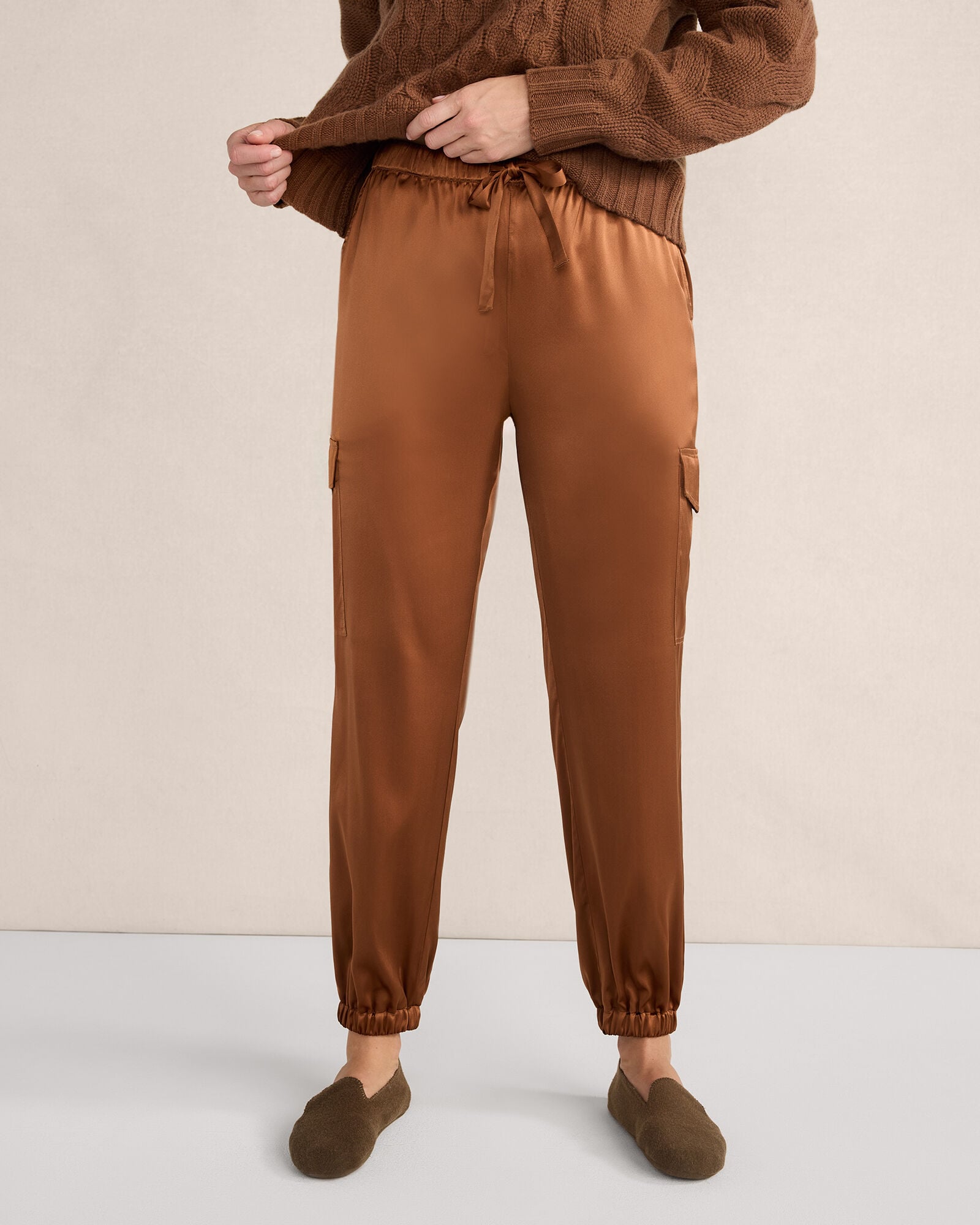CLOVE WASHABLE SILK DRAWSTRING CARGO JOGGERS | Talbots discount
