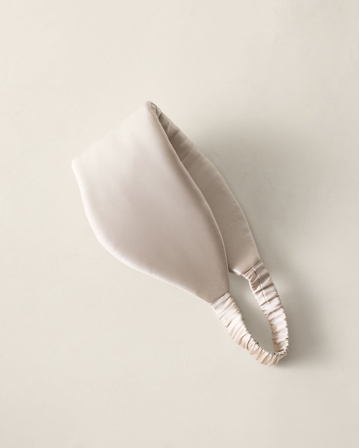 PEBBLE WASHABLE SILK PUFFER EYE MASK | Talbots online