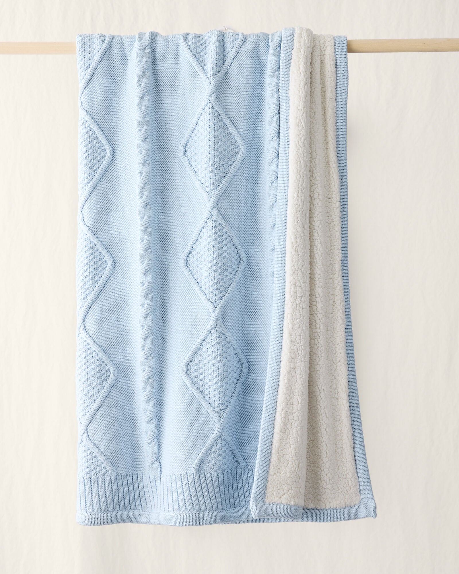 HERON|IVORY COTTON CABLE/FAUX FUR THROW | Talbots US