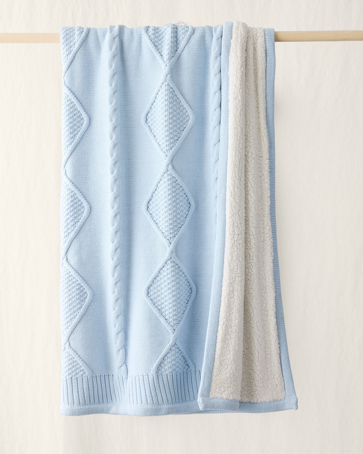 HERON|IVORY COTTON CABLE/FAUX FUR THROW | Talbots US