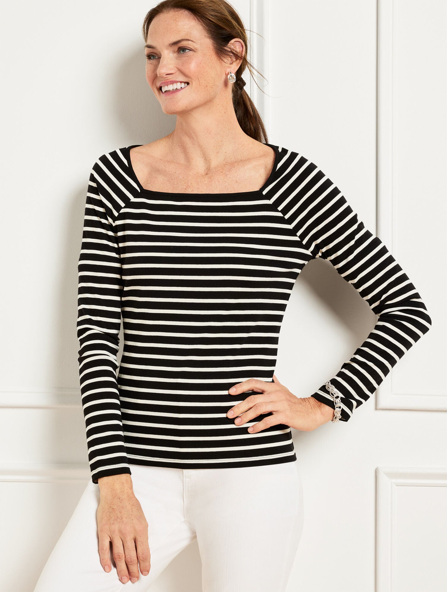 BLACK/IVORY,XS,Misses