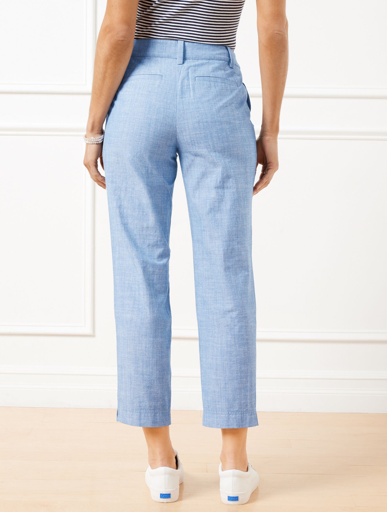 LIGHT BLUE PERFECT CROPS - NEWPORT CHAMBRAY | Talbots US