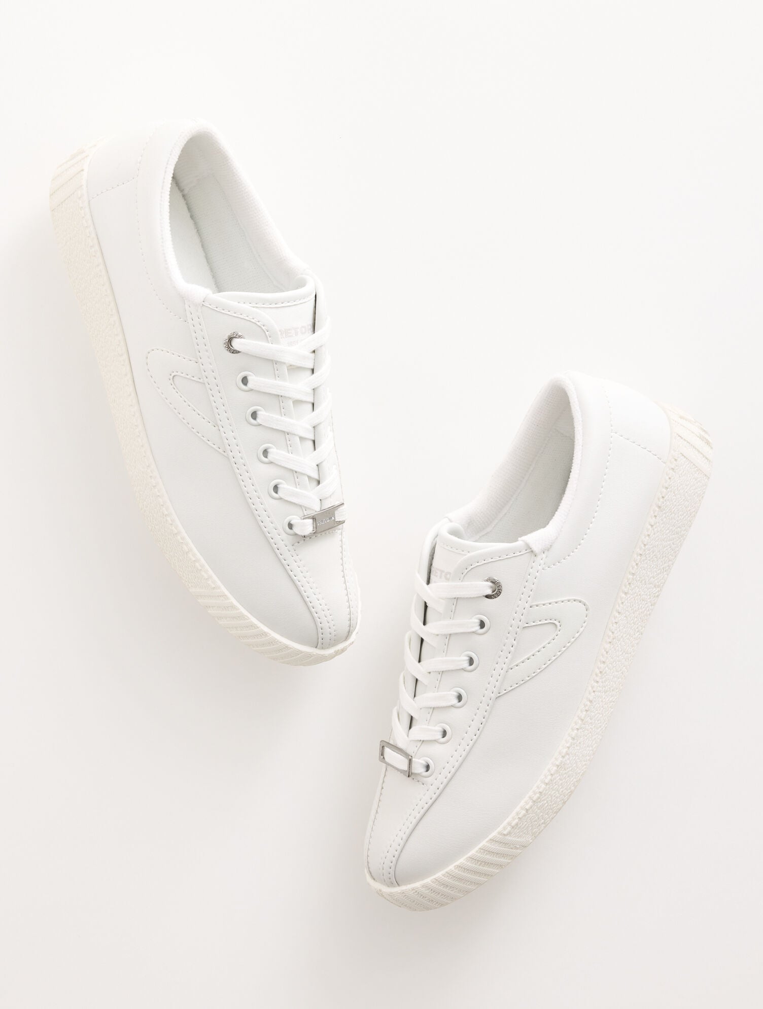 WHITE TRETORN® NYLITE ICON LEATHER SNEAKERS | Talbots US