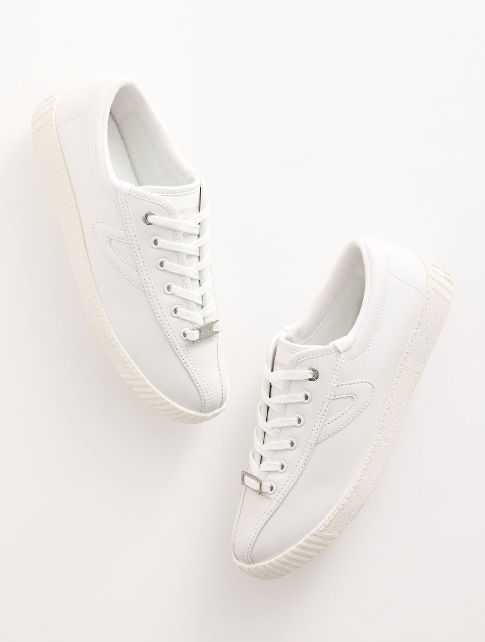 WHITE TRETORN® NYLITE ICON LEATHER SNEAKERS | Talbots US