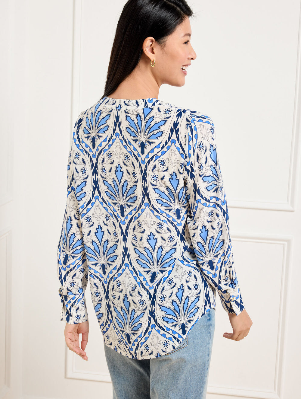 IVORY/BLUE FLORAL MEDALLION TOP | Talbots outlet