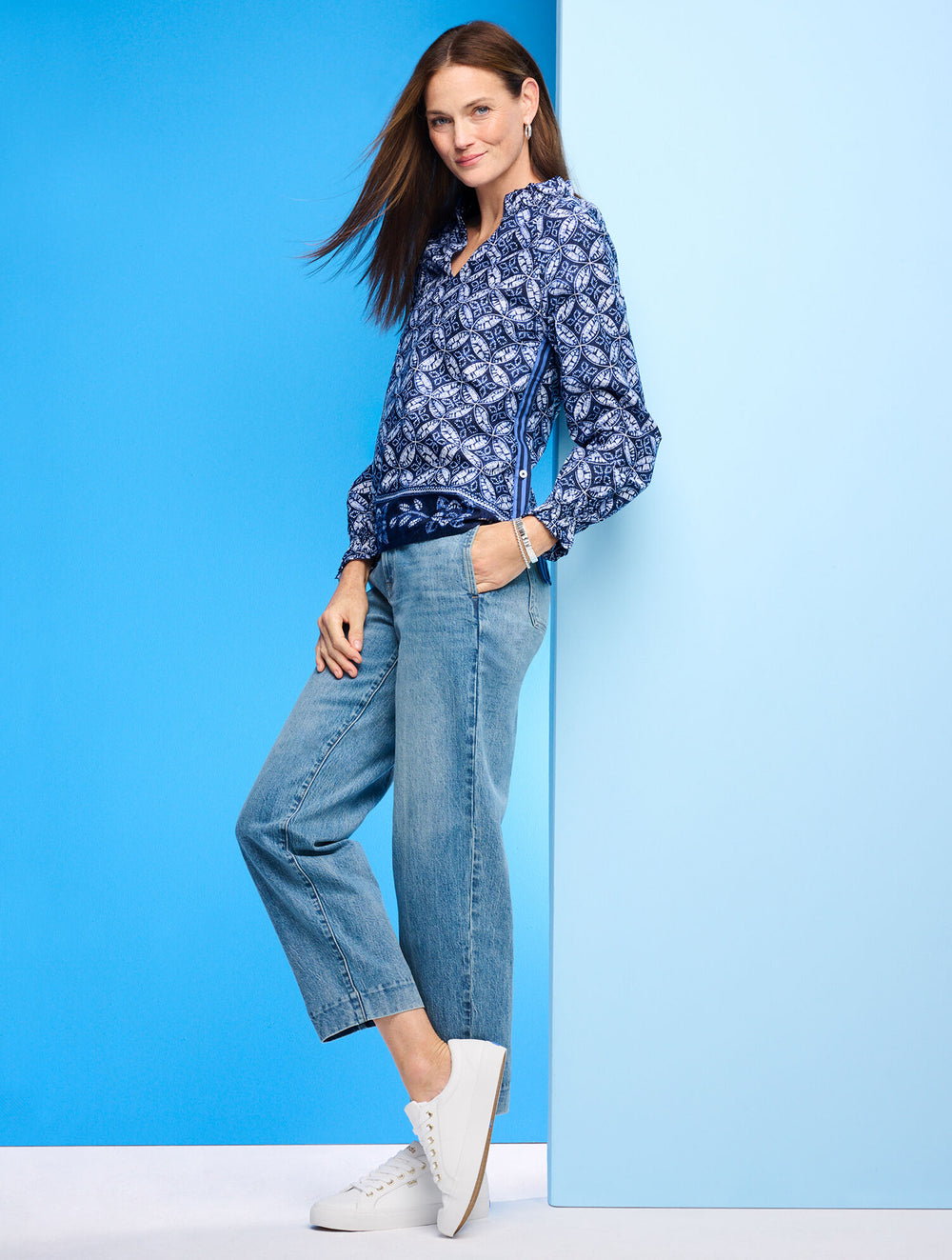 INDIGO BLUE MULTI SIDE BUTTON TOP - MEDALLION TIE-DYE | Talbots near me