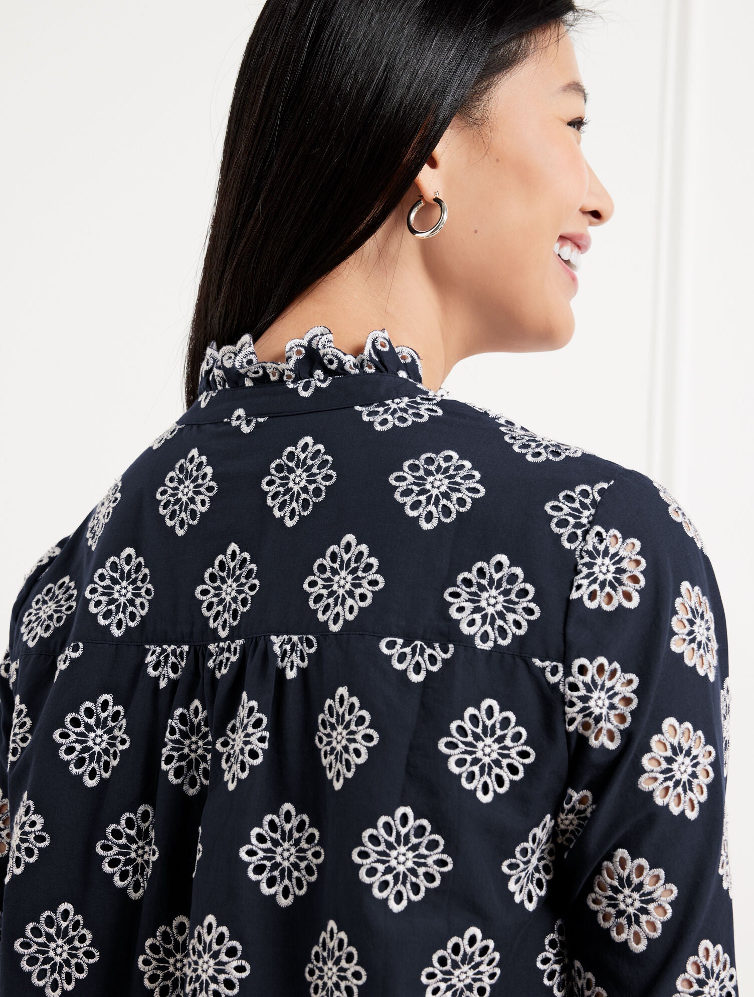INDIGO BLUE/IVORY EMBROIDERED FLORAL TOP | Talbots online