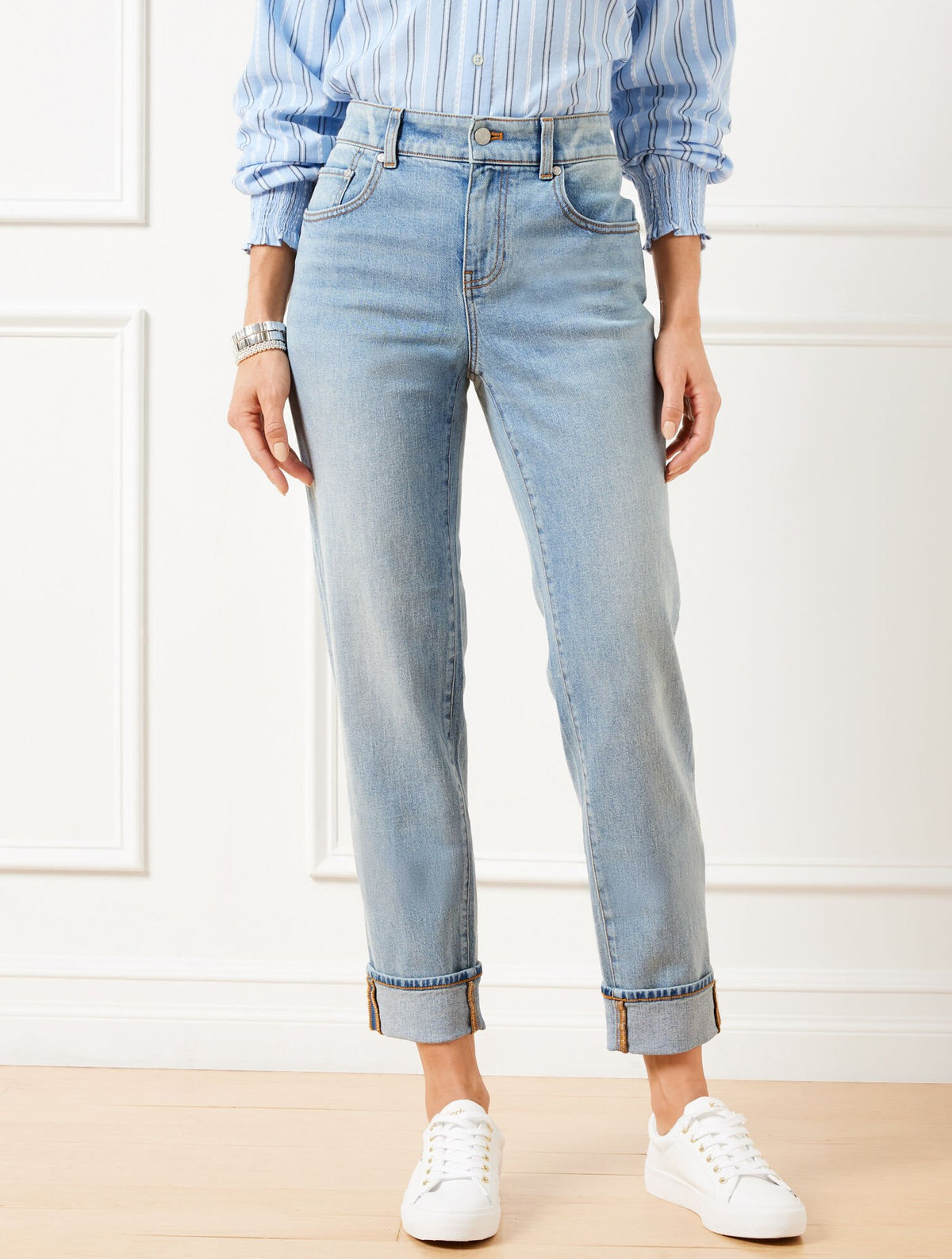 CARNASIE WASH EVERYDAY RELAXED JEANS - CANARSIE WASH | Talbots for sale