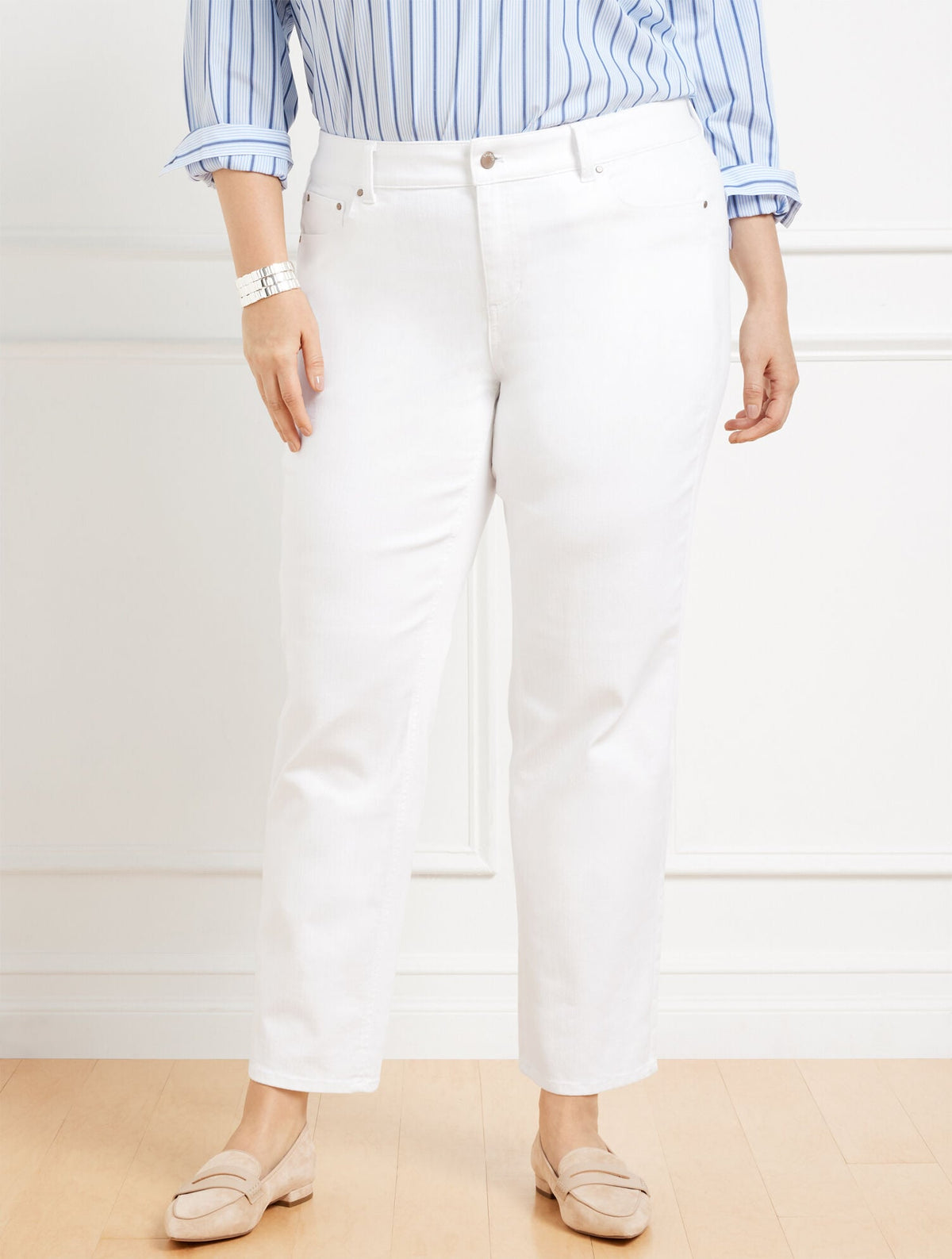 WHITE MID RISE STOVEPIPE STRAIGHT LEG JEANS - WHITE | Talbots on sale