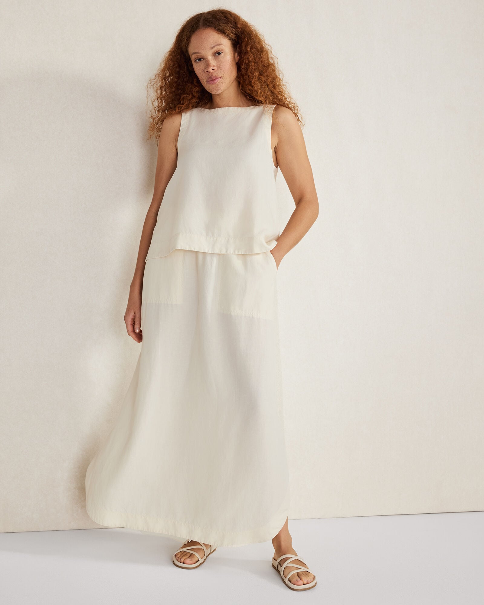 PORTABELLA|SEA CROSS DYE LINEN BLEND BATEAU NECK TOP | Talbots US
