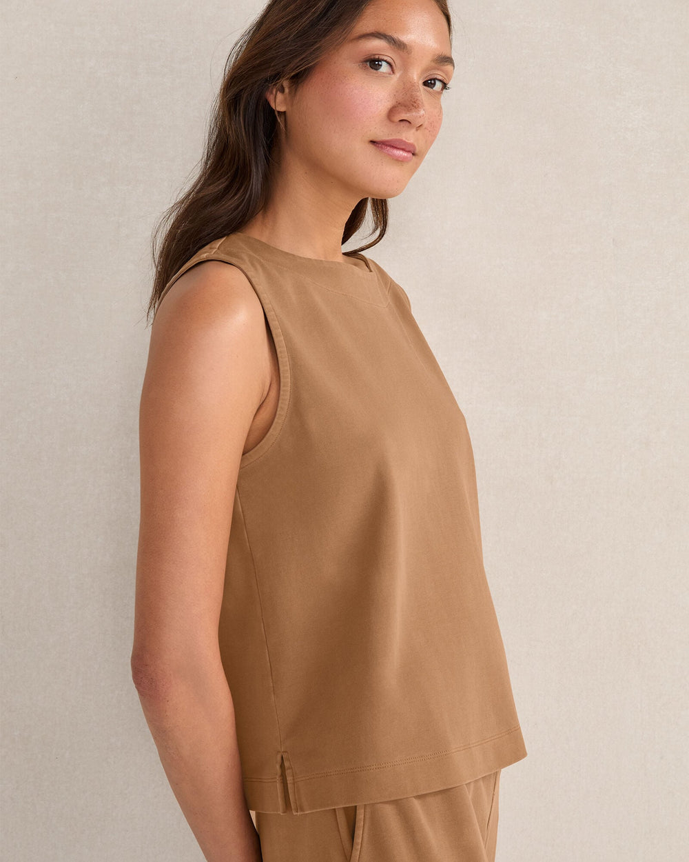 GARMENT DYE OCHRE|SEA ORGANIC COTTON INTERLOCK SLEEVELESS TOP | Talbots online