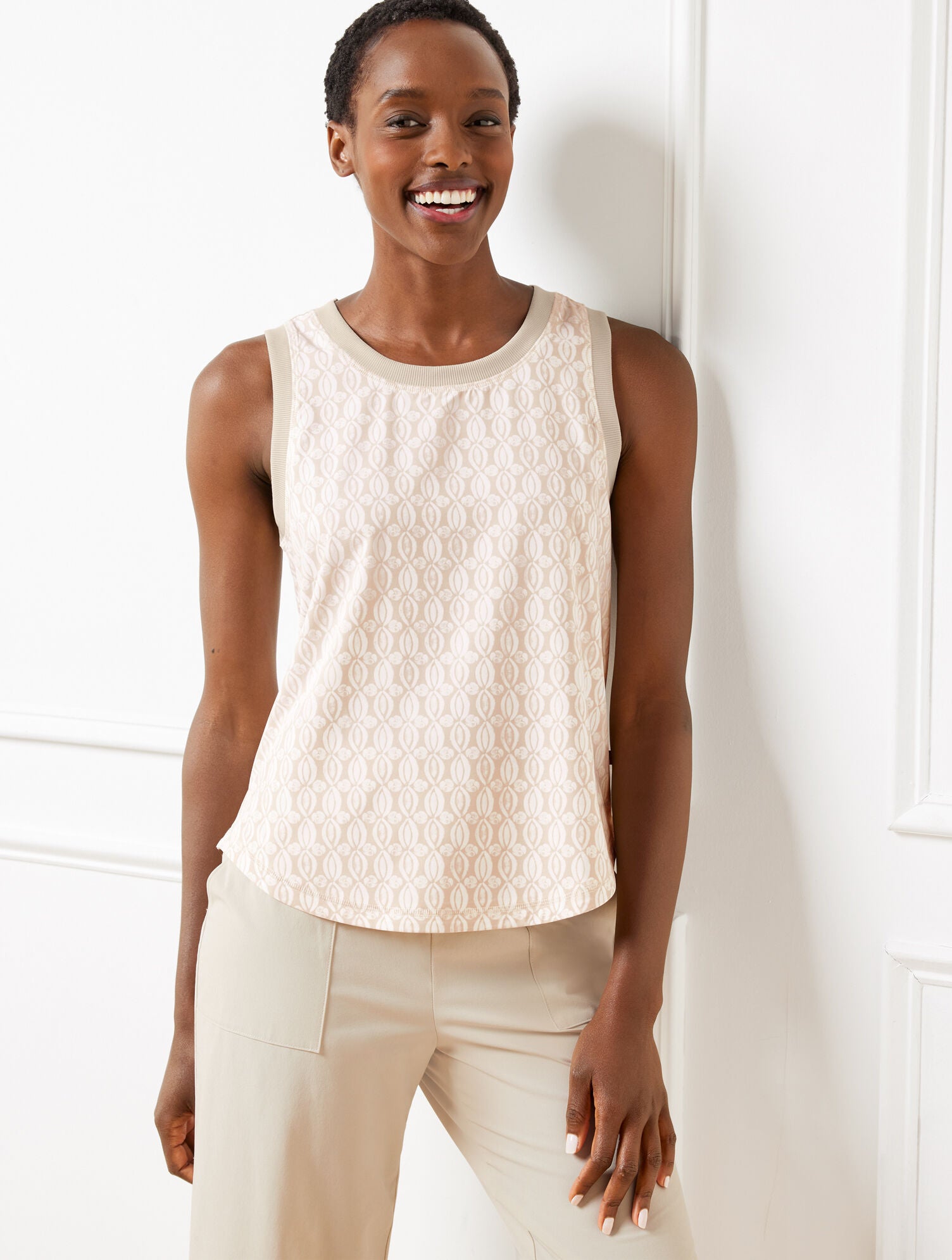 OAT/WHITE,XS,Misses