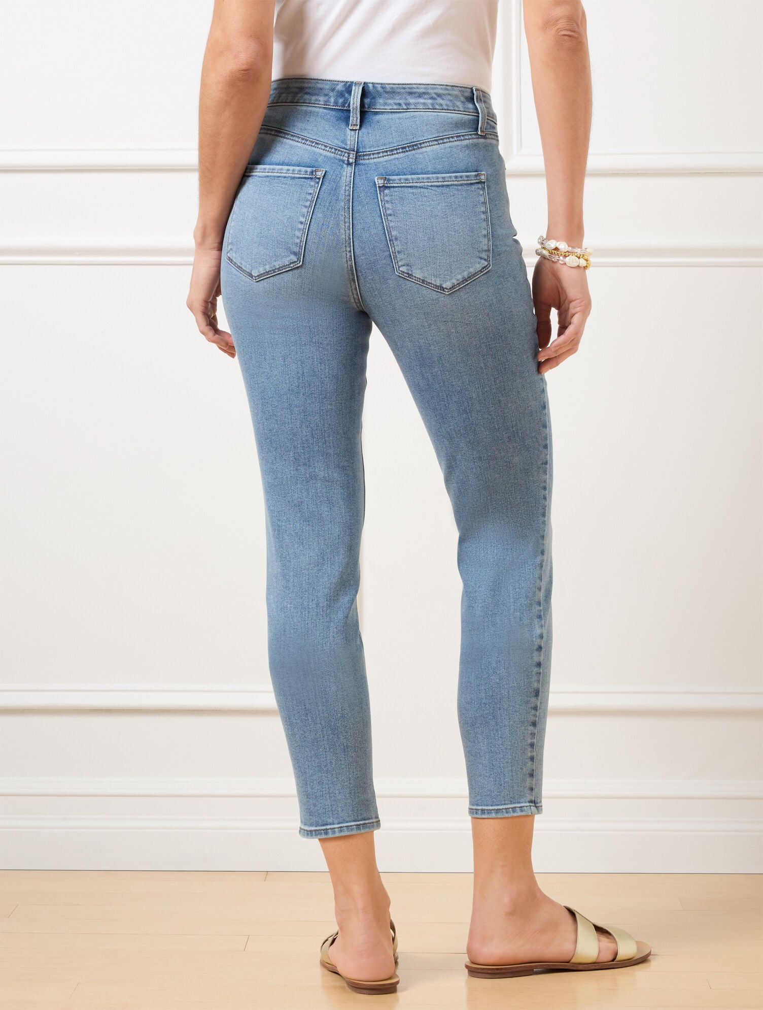 CIARA WASH JEGGING CROPS - CIARA WASH | Talbots US