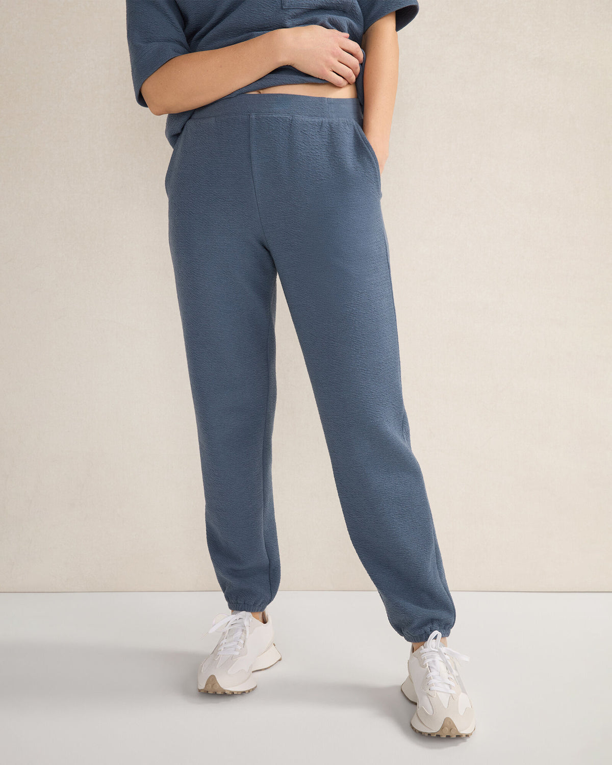 INDIGO|IVORY COTTON BLEND TEXTURED JOGGERS | Talbots outlet