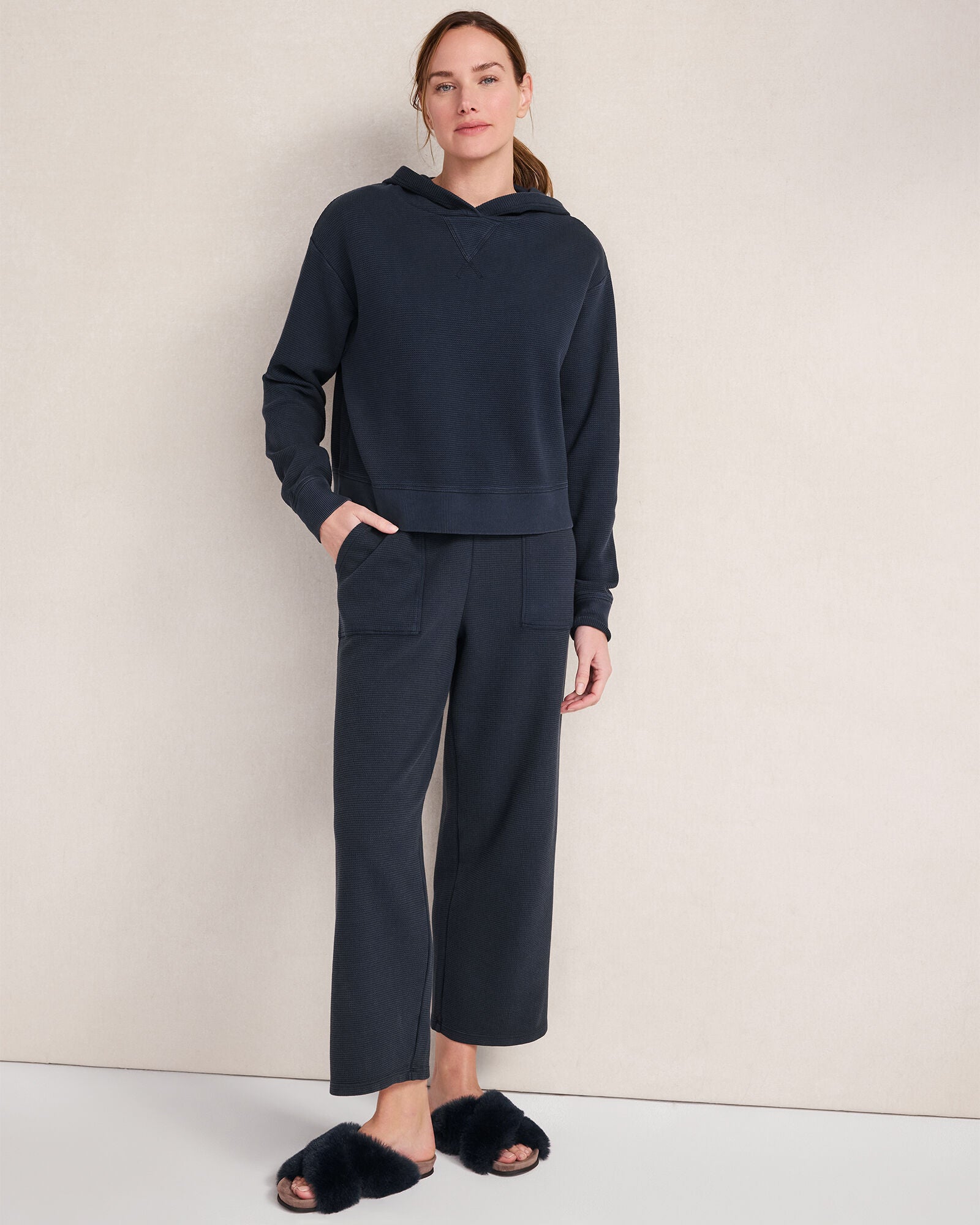 FAWN HEATHER|GARMENT DYE LAKE|GARMENT DYE NIGHTFALL|SEEDED UNDYED|BURGUNDY BERRY|GARMENT DYE DRAGONFLY|LT TUSCAN RED|WIND|GARMENT DYE BRIGHT MAUVE|COLORADO CLAY HTHR|GARMENT DYE INDIGO ORGANIC COTTON WAFFLE HOODIE | Talbots discount