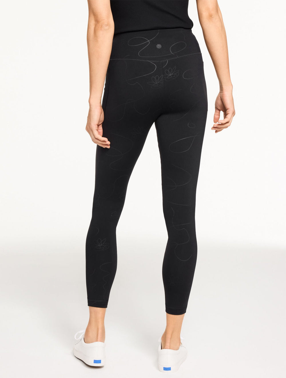 BLACK OUT & ABOUT LEGGINGS - LINEAR FLORAL | Talbots near me