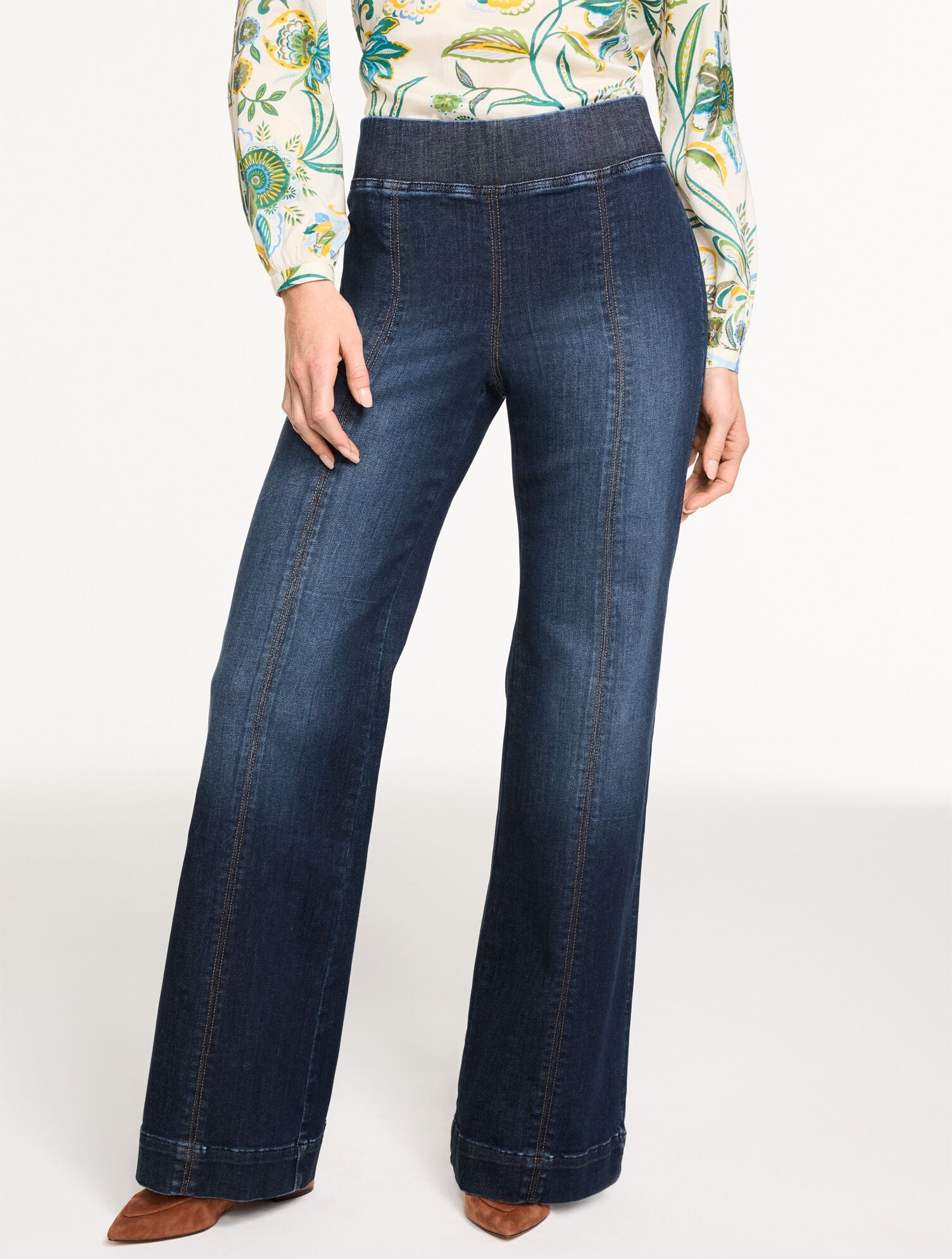 BEEKMAN WASH FLARE LEG PULL-ON TRAVEL JEANS - BEEKMAN WASH | Talbots discount