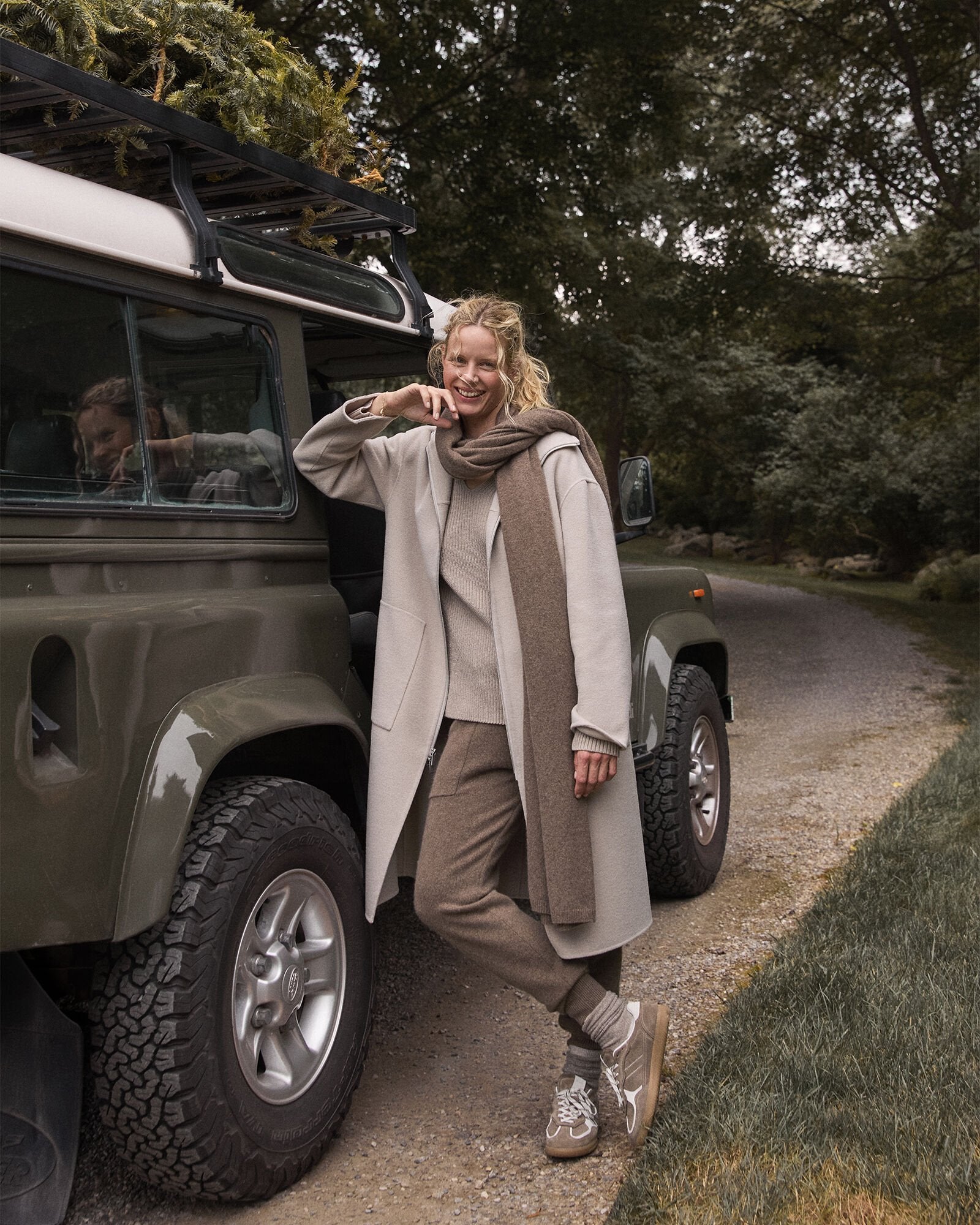 BLACKCURRANT HTHR|DRIFTWOOD HTHR|MEDIUM GREY HTHR|NIMBUS|SHORE CASHMERE CARGO JOGGERS | Talbots on sale