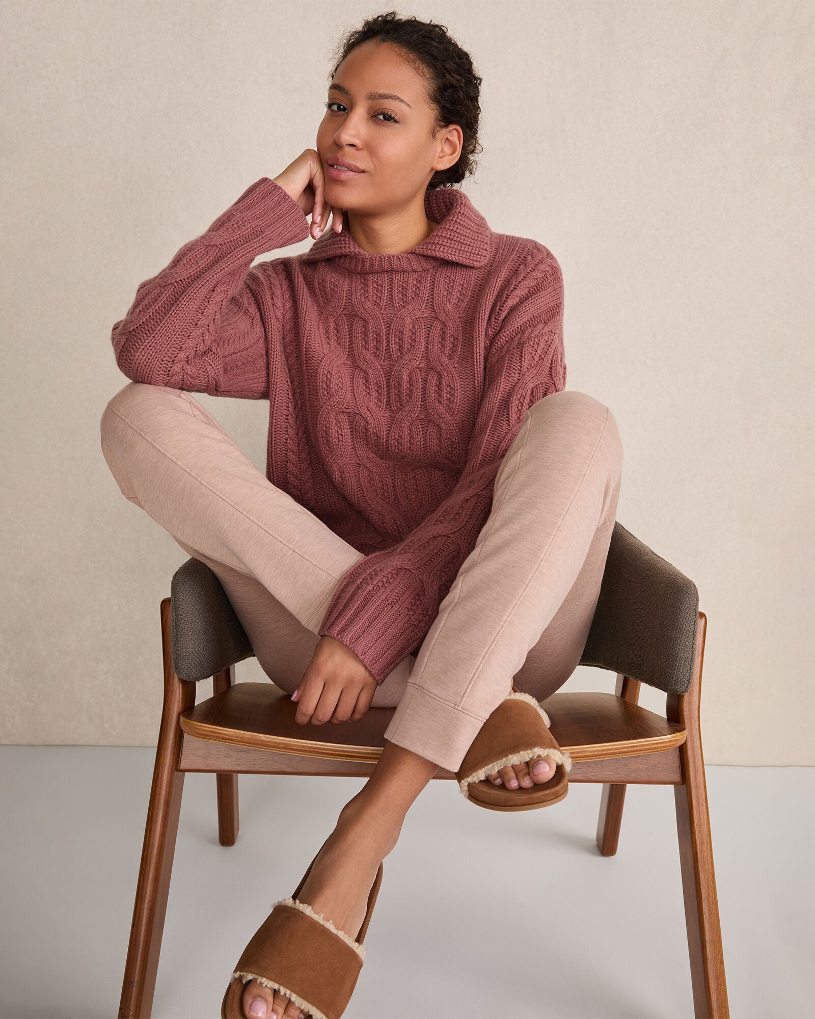 BLACKCURRANT HTHR|MEDIUM GREY HTHR|PIGNOLI HTHR|RADICCHIO HTHR CASHMERE CABLE COLLARED SWEATER | Talbots US