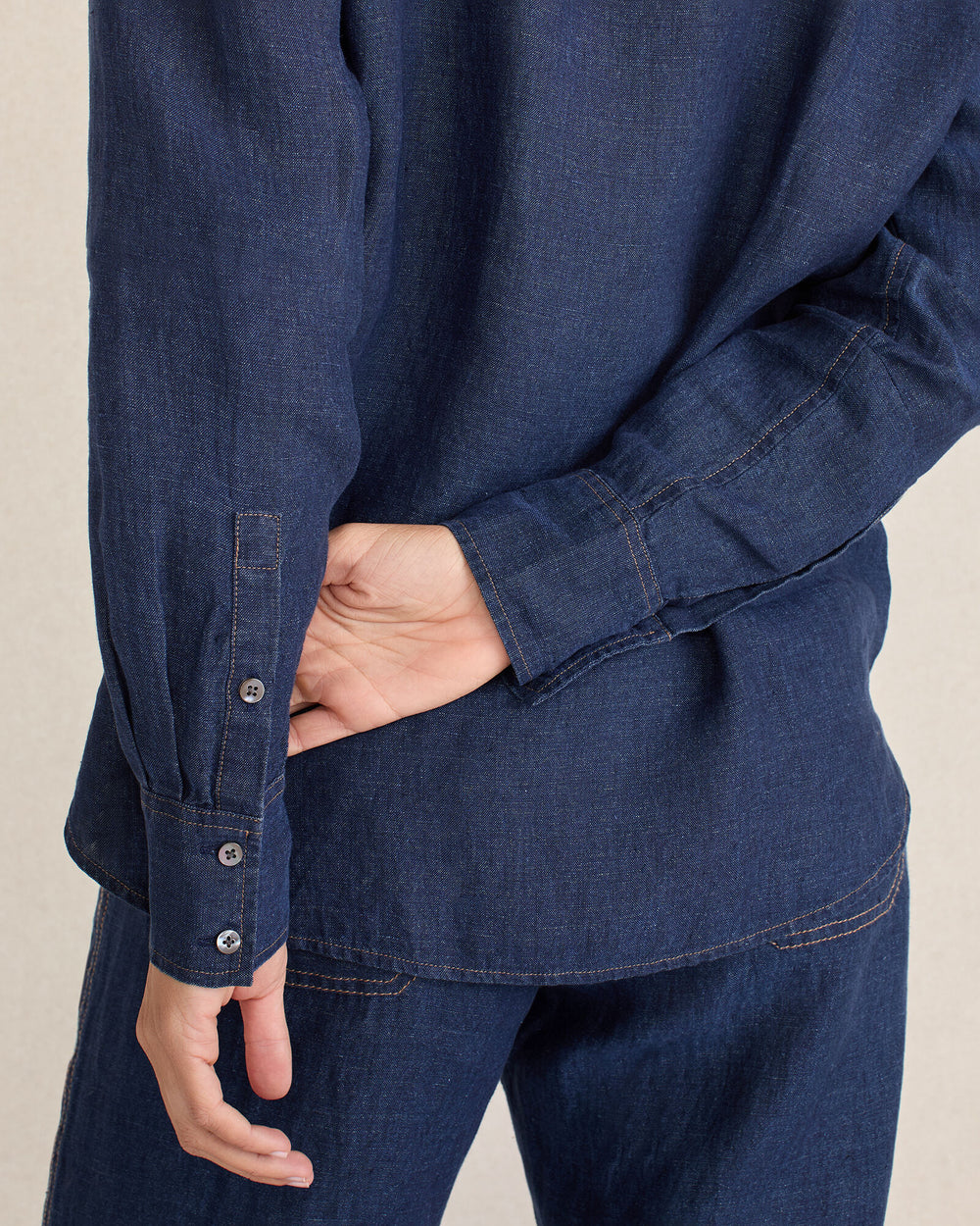 DELAVE NAVY THE DAILY SHIRT IN LINEN | Talbots for sale