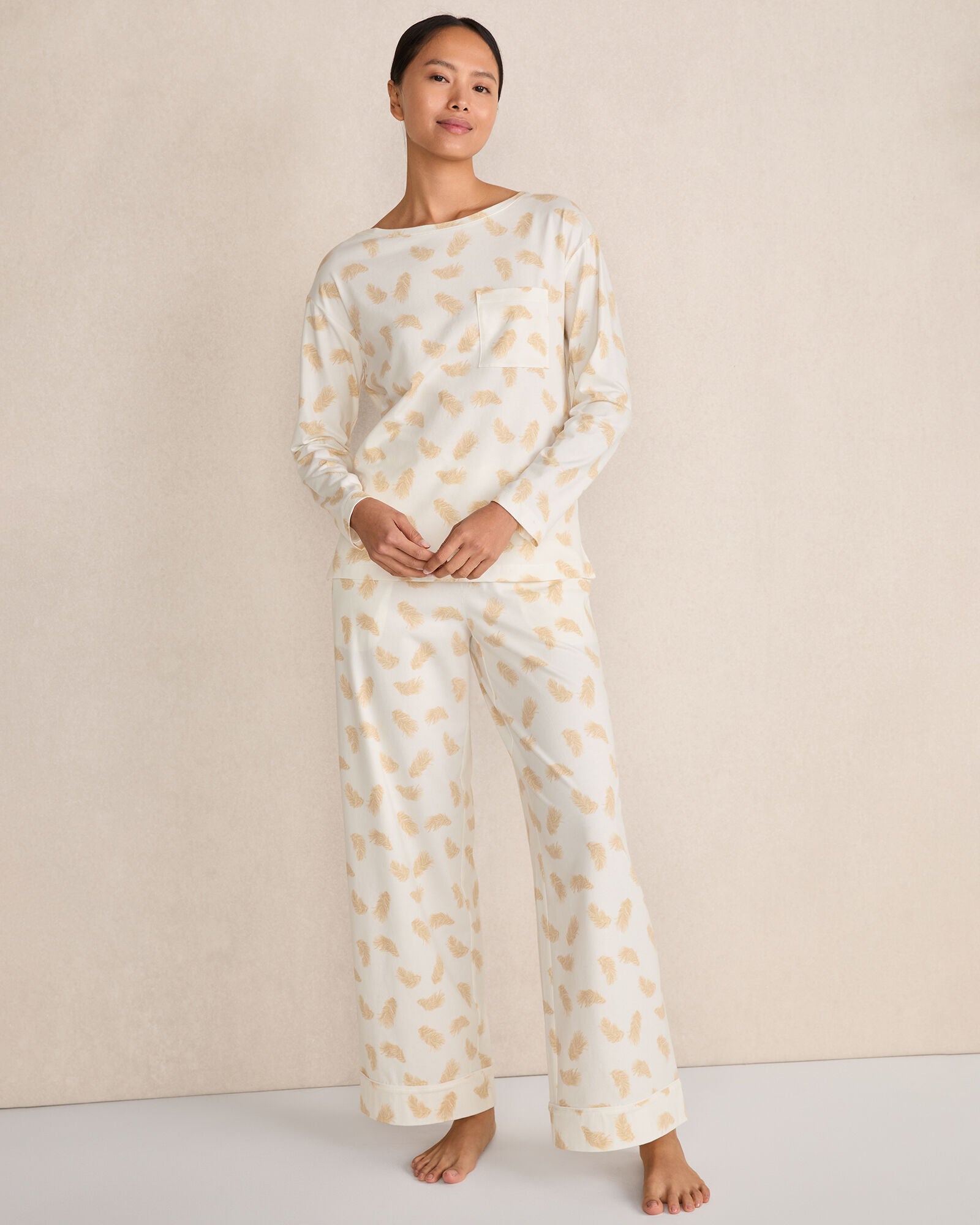 IVORY MULTI FEATHERS ORGANIC COTTON JERSEY FEATHER PRINT PAJAMA PANTS | Talbots US