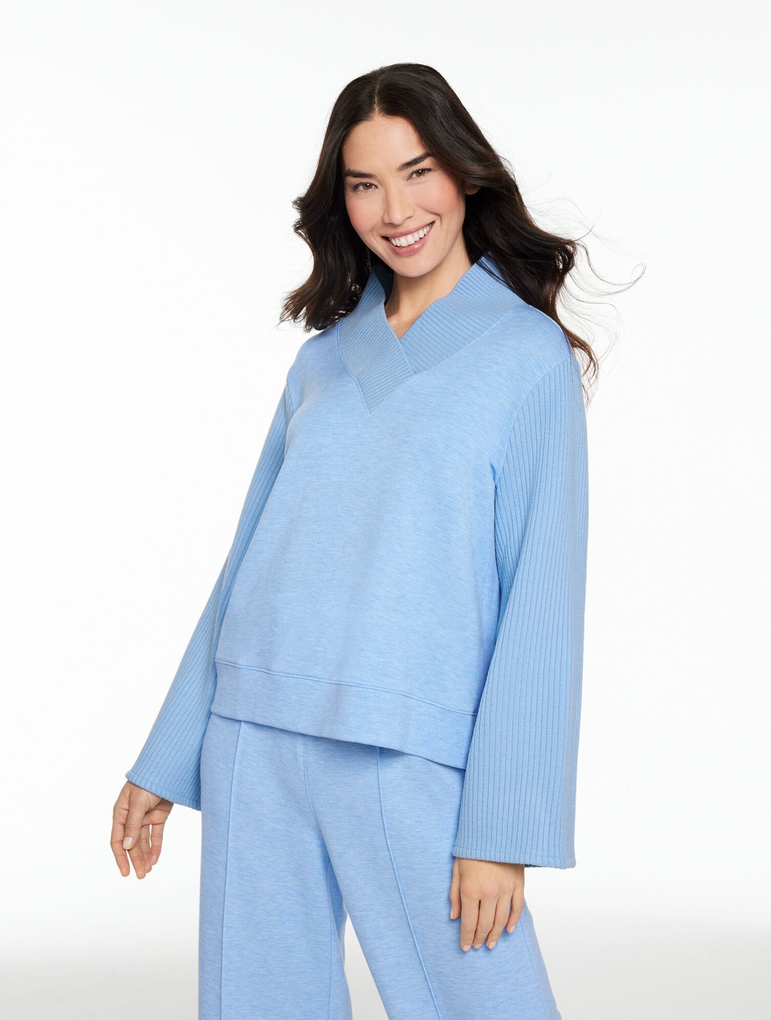 LAKESIDE BLUE HEATHER AIRKNIT STRETCH V-NECK PULLOVER | Talbots on sale