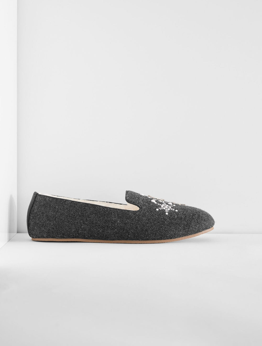 MEDIUM GREY FIRESIDE EMBELLISHED FLANNEL SLIPPERS - SNOWFLAKE | Talbots outlet