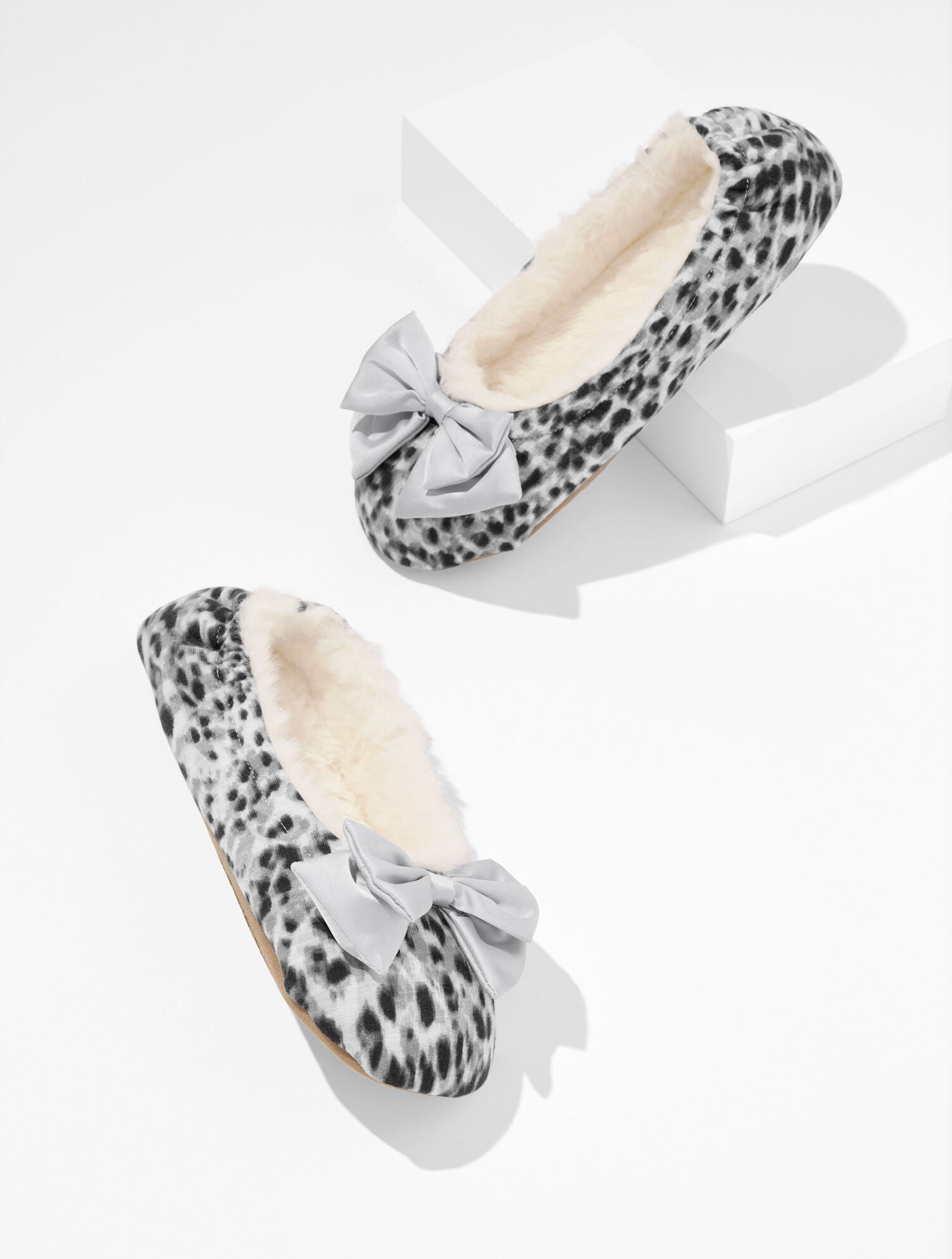 LIGHT GREY MULTI LENA BOW SLIPPERS - SWIRLY ANIMAL | Talbots US